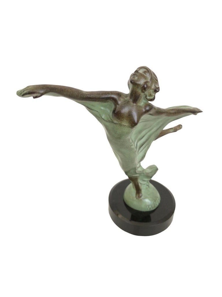 Sculpture Envol Dancer French Art Deco Style Radiator Mascot from Max Le Verrier In Excellent Condition For Sale In Baden-Baden, DE