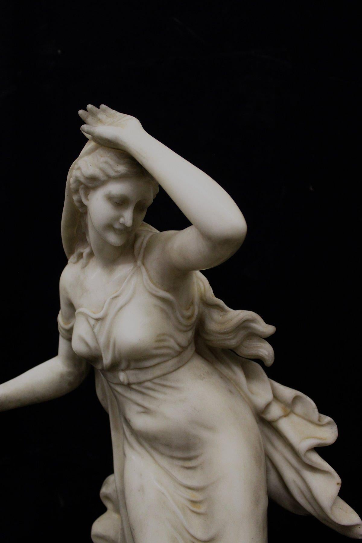 Escultura, Figura femenina con lira Italiano en venta