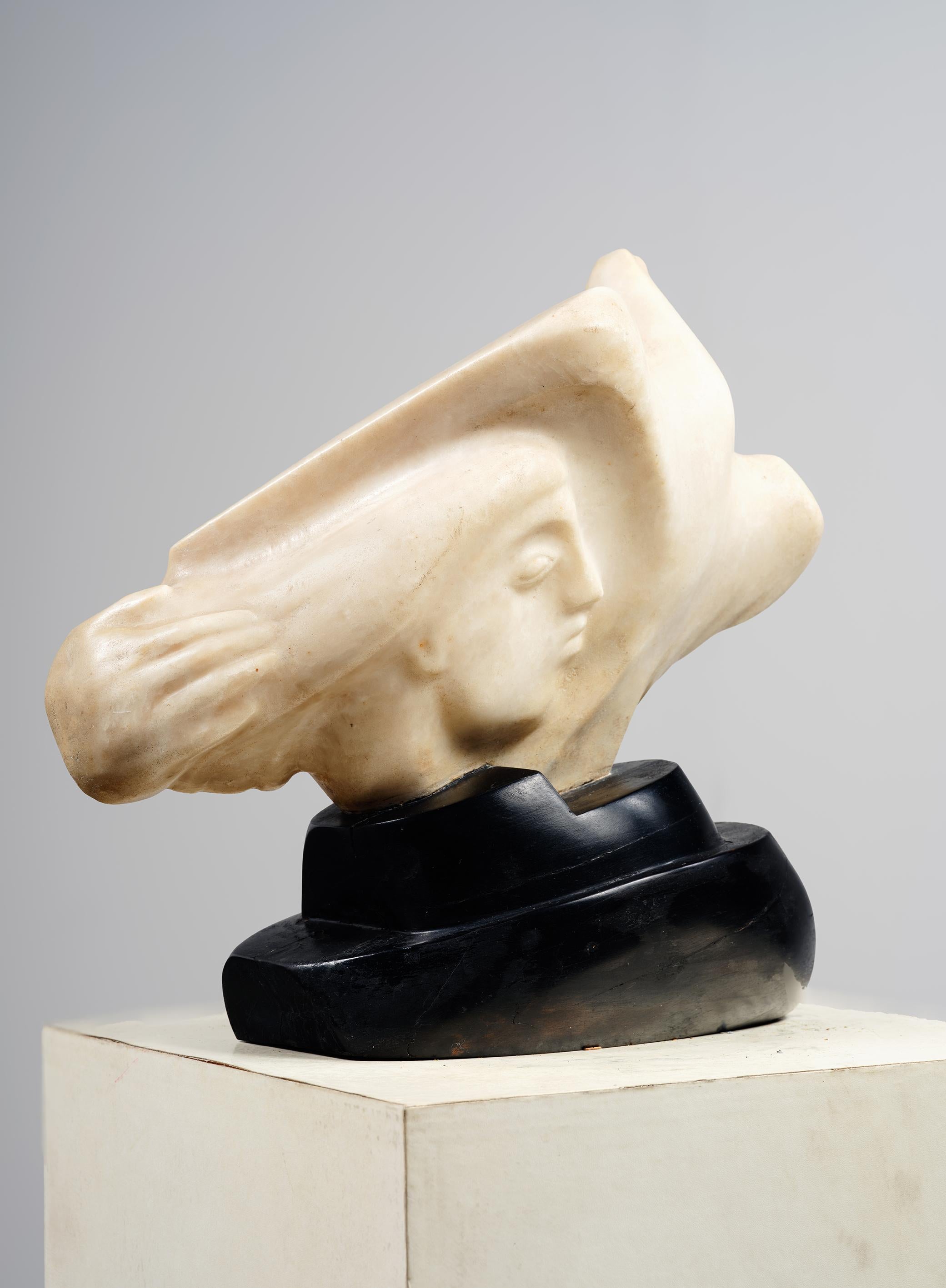 Sculpture figurative Maurice Lambert, Albâtre im Zustand „Gut“ im Angebot in NEUILLY-SUR-SEINE, FR