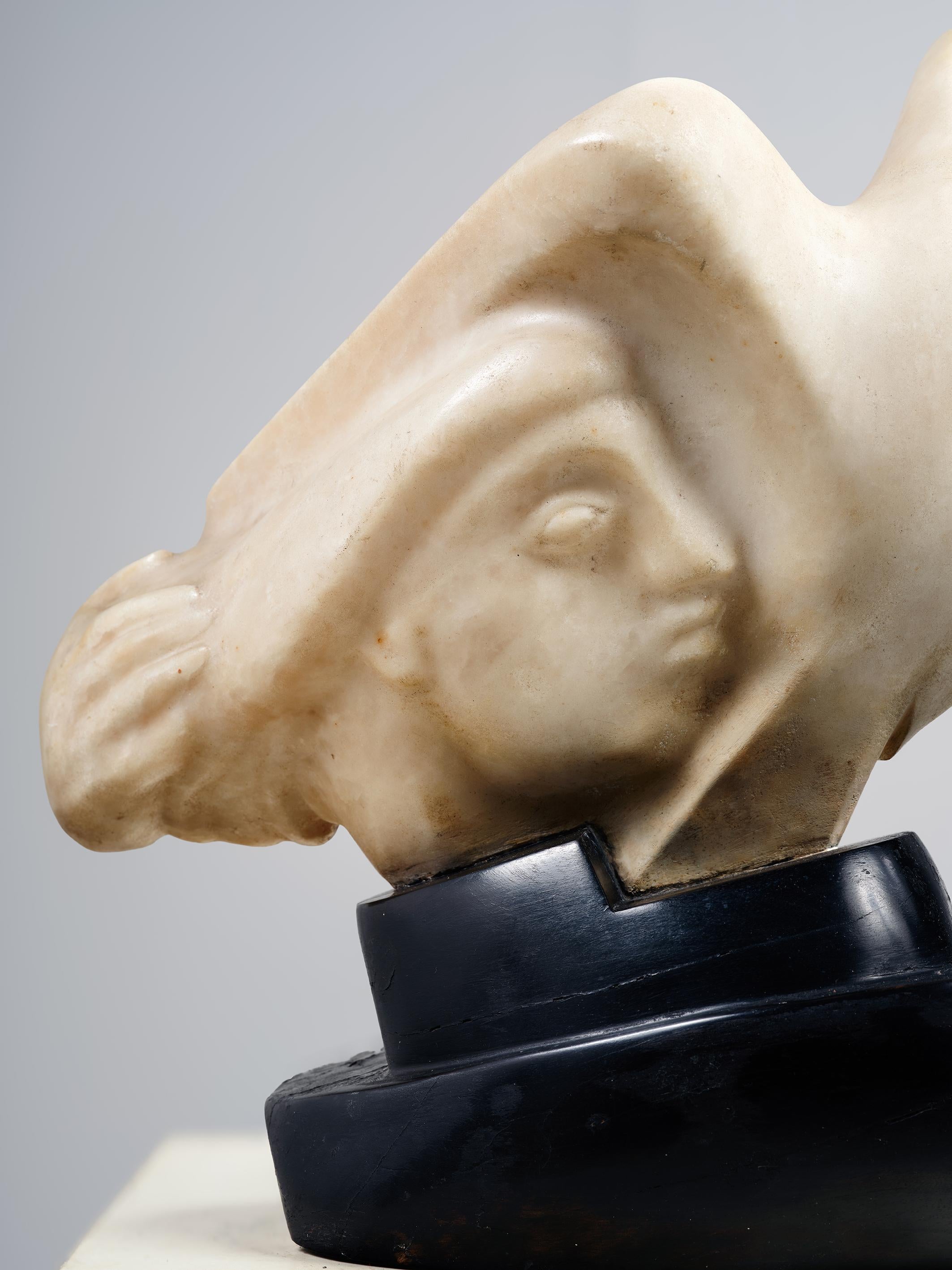 Sculpture figurative Maurice Lambert, Albâtre (Frühes 20. Jahrhundert) im Angebot