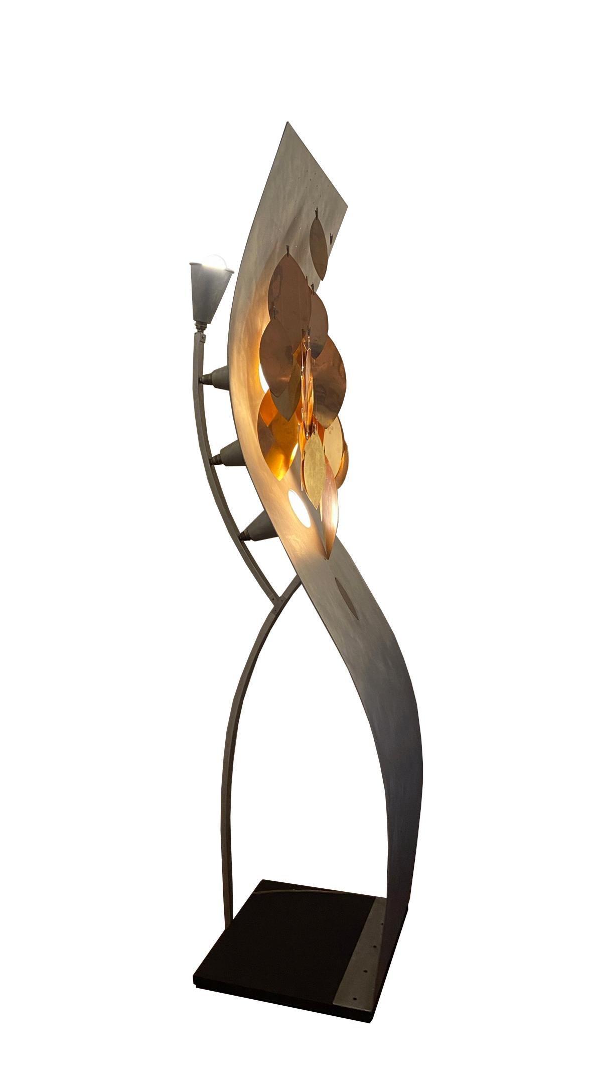 Mid-Century Modern Riccardo Dalisi Attr. Sculpture Floor Lamp with Copper Leaves, Italy, 1980s For Sale