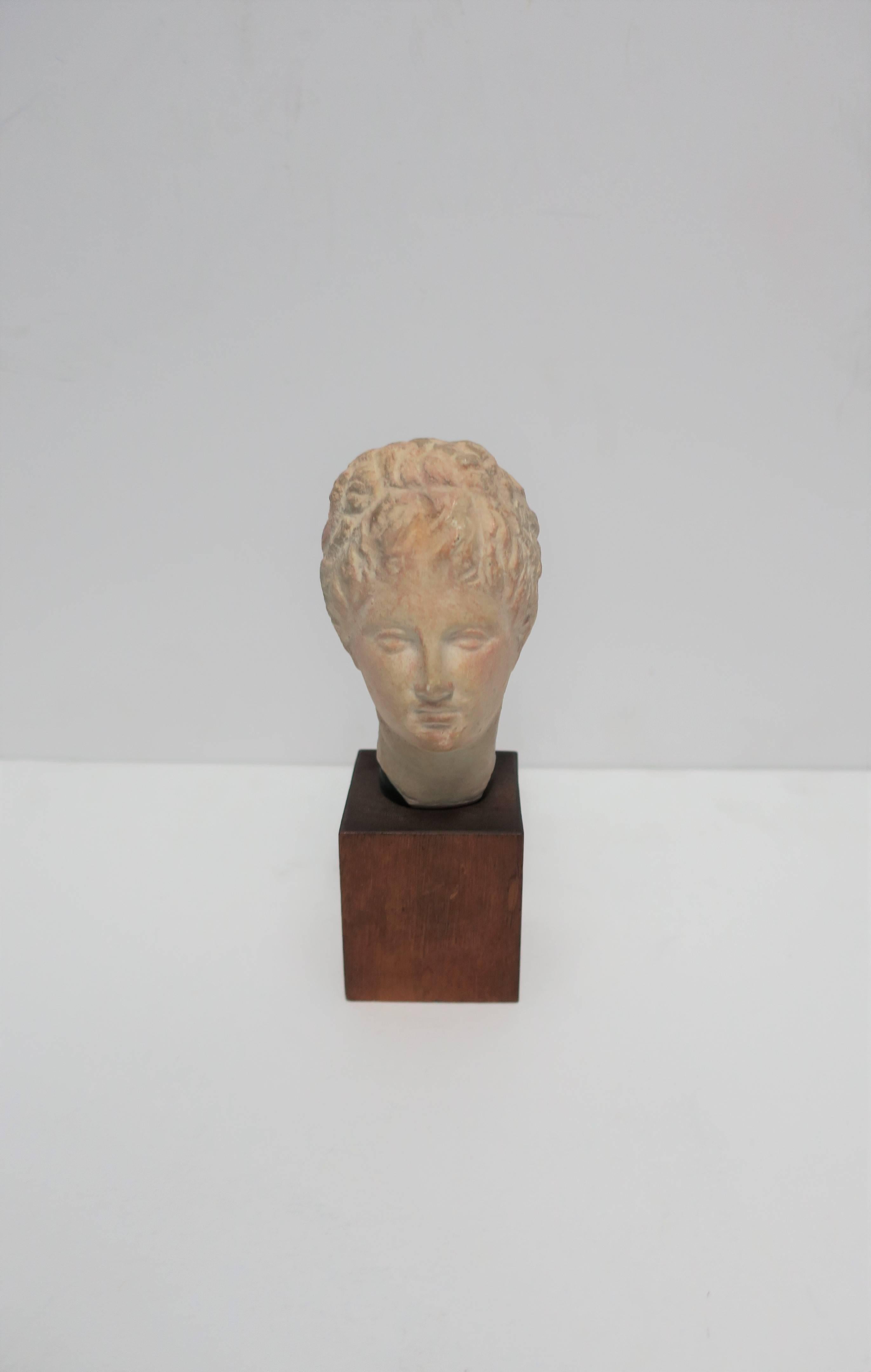 English Sculpture Head or Bust 2