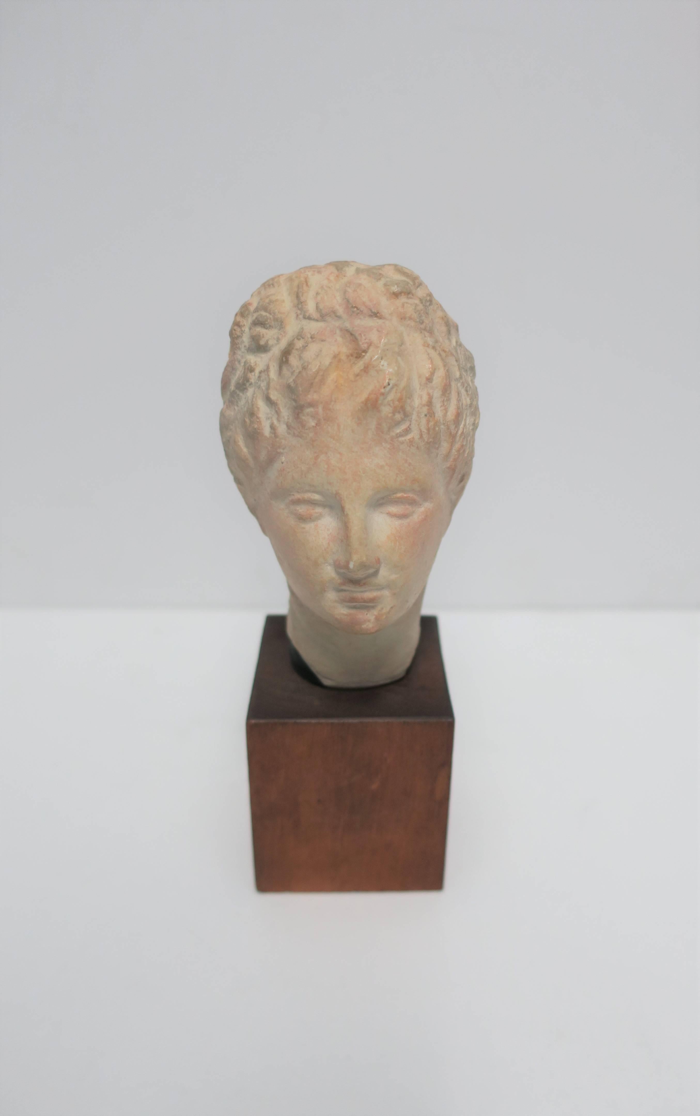 English Sculpture Head or Bust 3