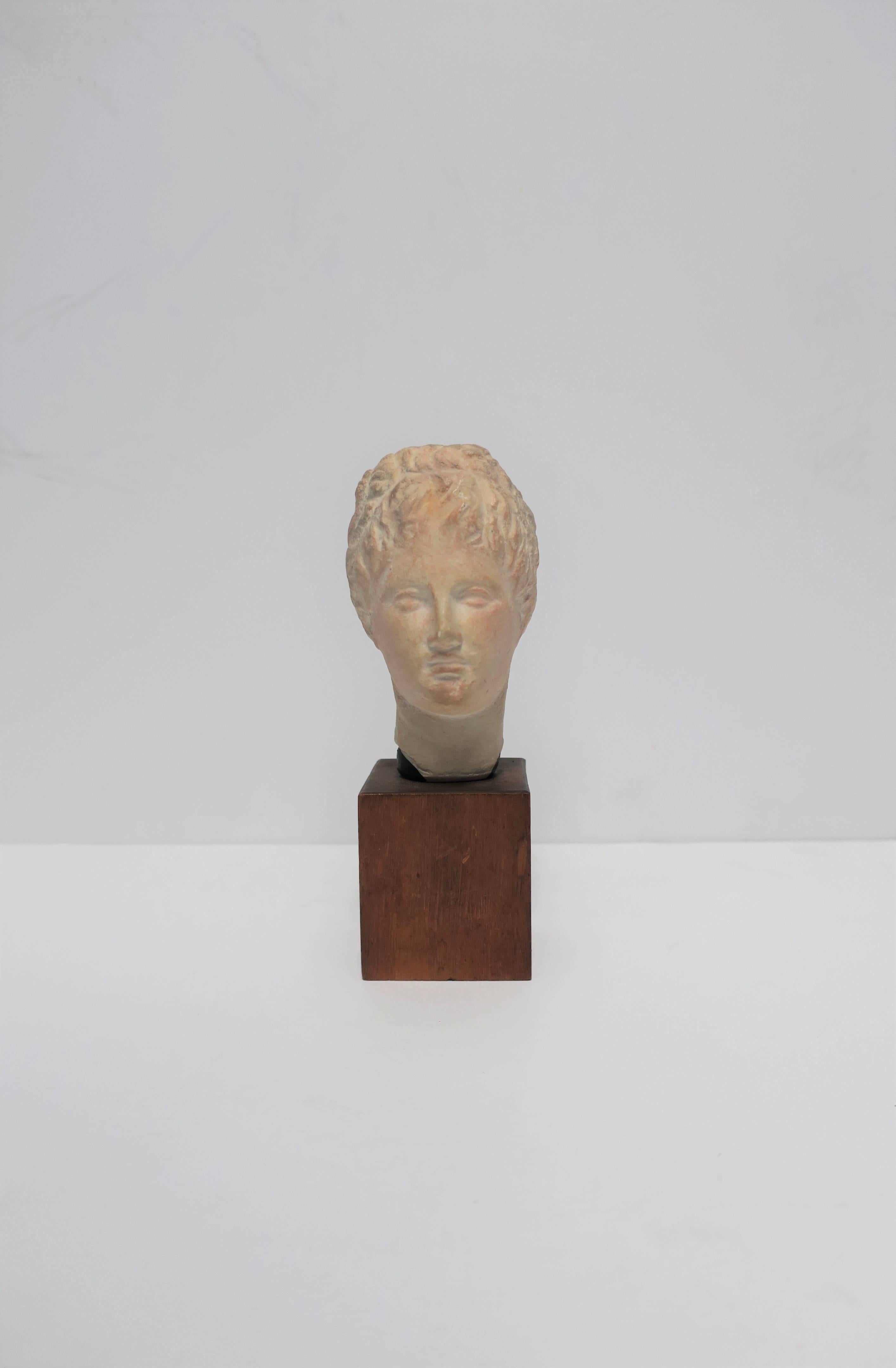 head bust sculpture