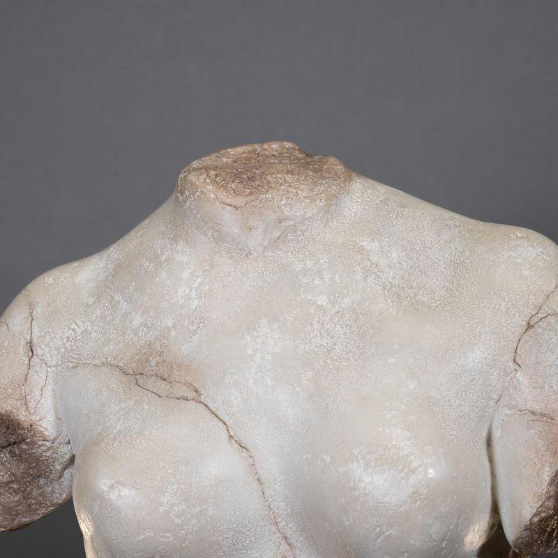 Escultura, Busto femenino helenístico. Moderno en venta