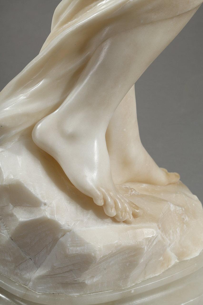 Sculpture in Alabaster of a Woman, Signed A. Del Perugia 9