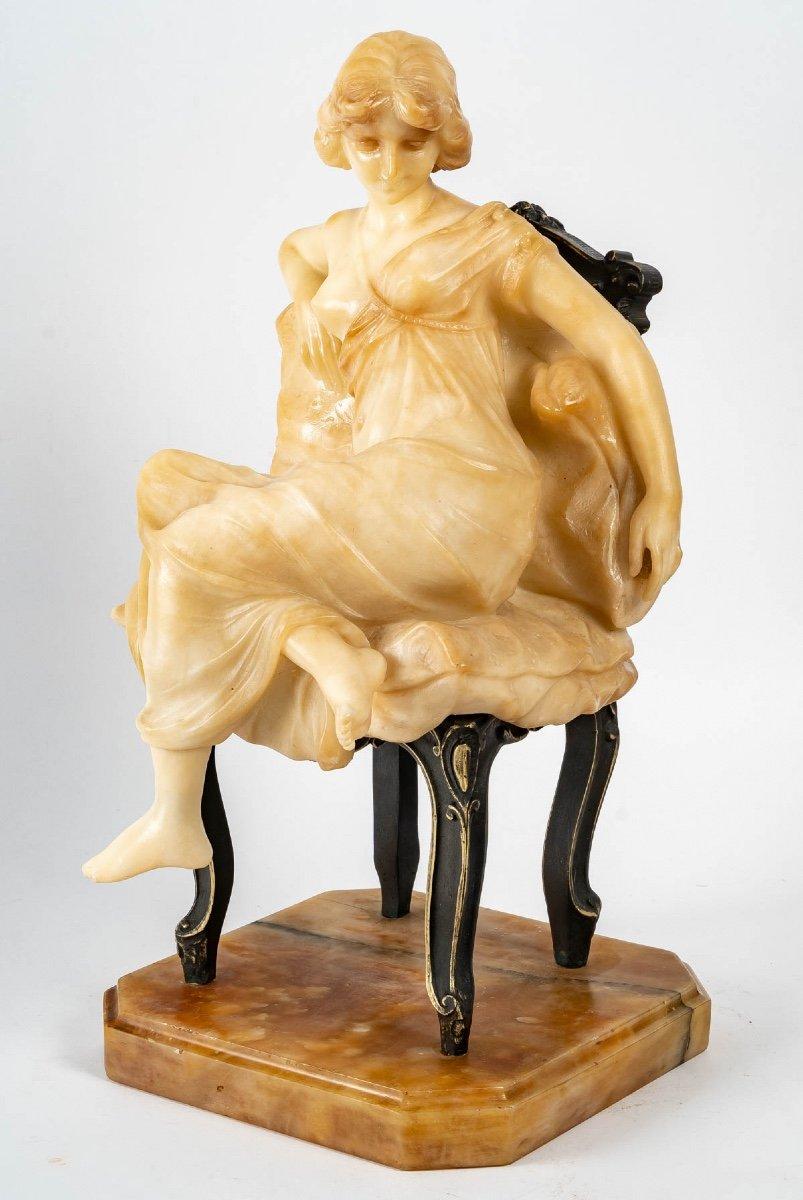 19th Century Sculpture In Alabaster Of Art Nouveau Style