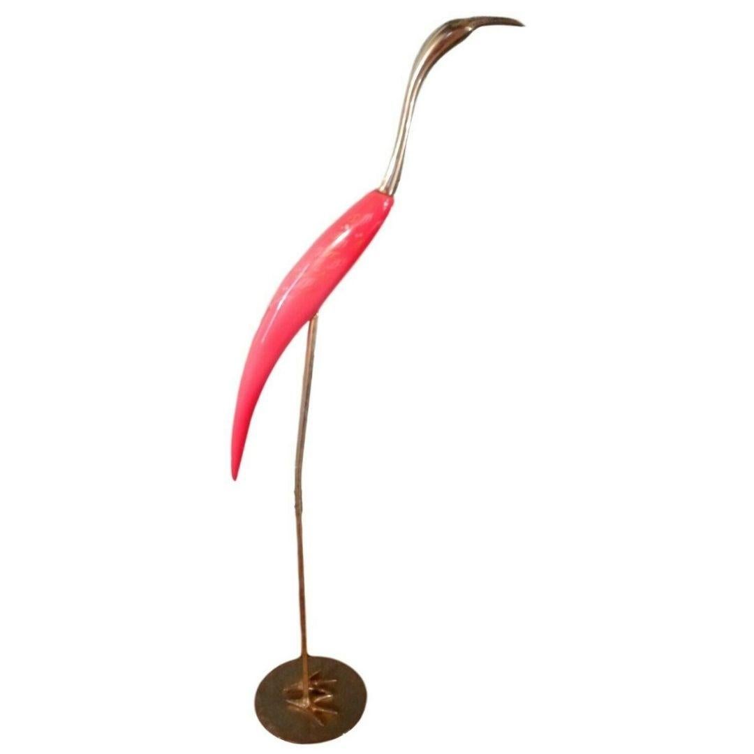 Escultura original de los años 60 diseñada por De Stijl Firenze, de latón y madera trabajada y pintada a mano

miden unos 50 centímetros

En muy buen estado, como se muestra en las fotos, con sólo muy ligeros signos de la edad y el uso

el