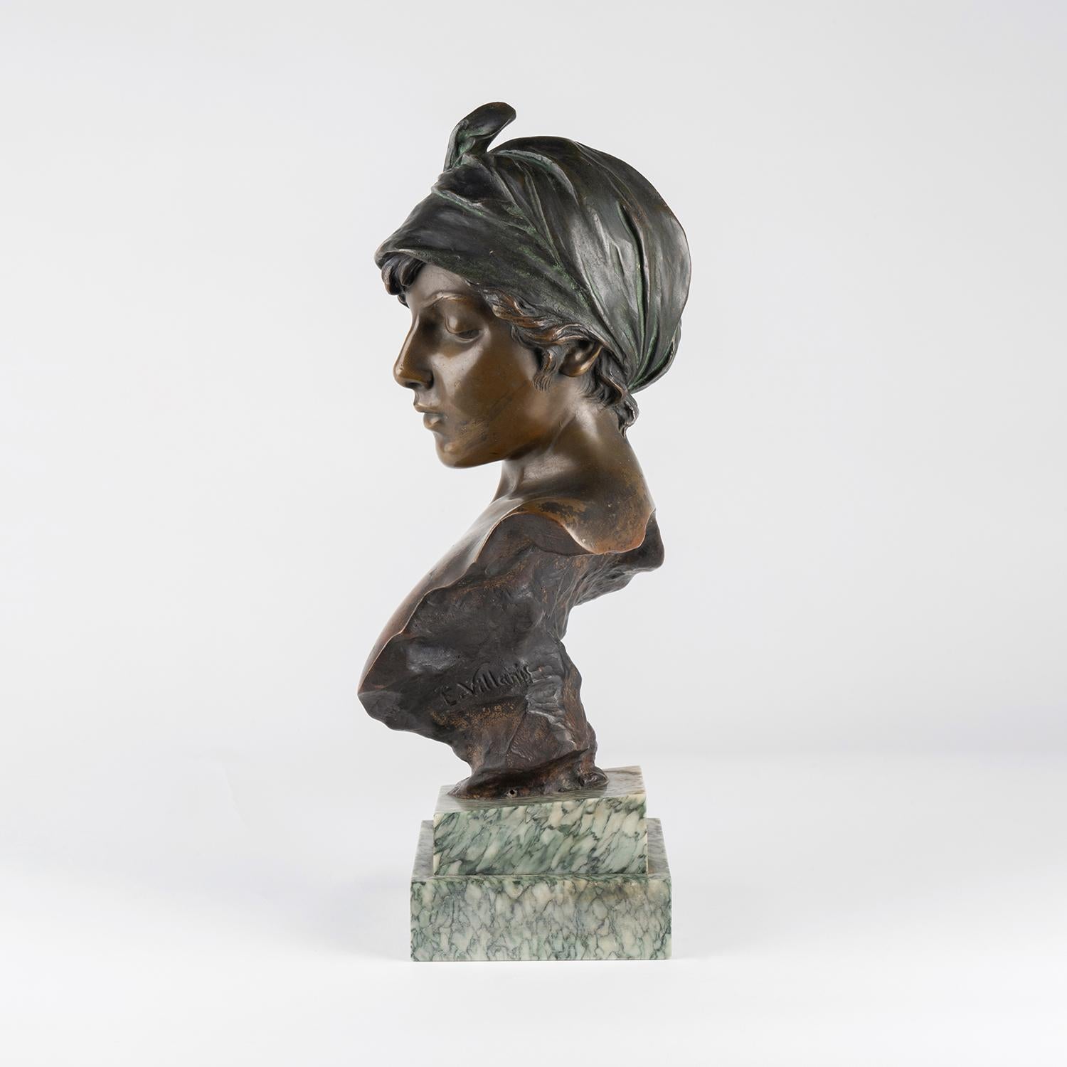 Patinated Sculpture in bronze and marble base, Art Nouveau period, circa 1900. For Sale