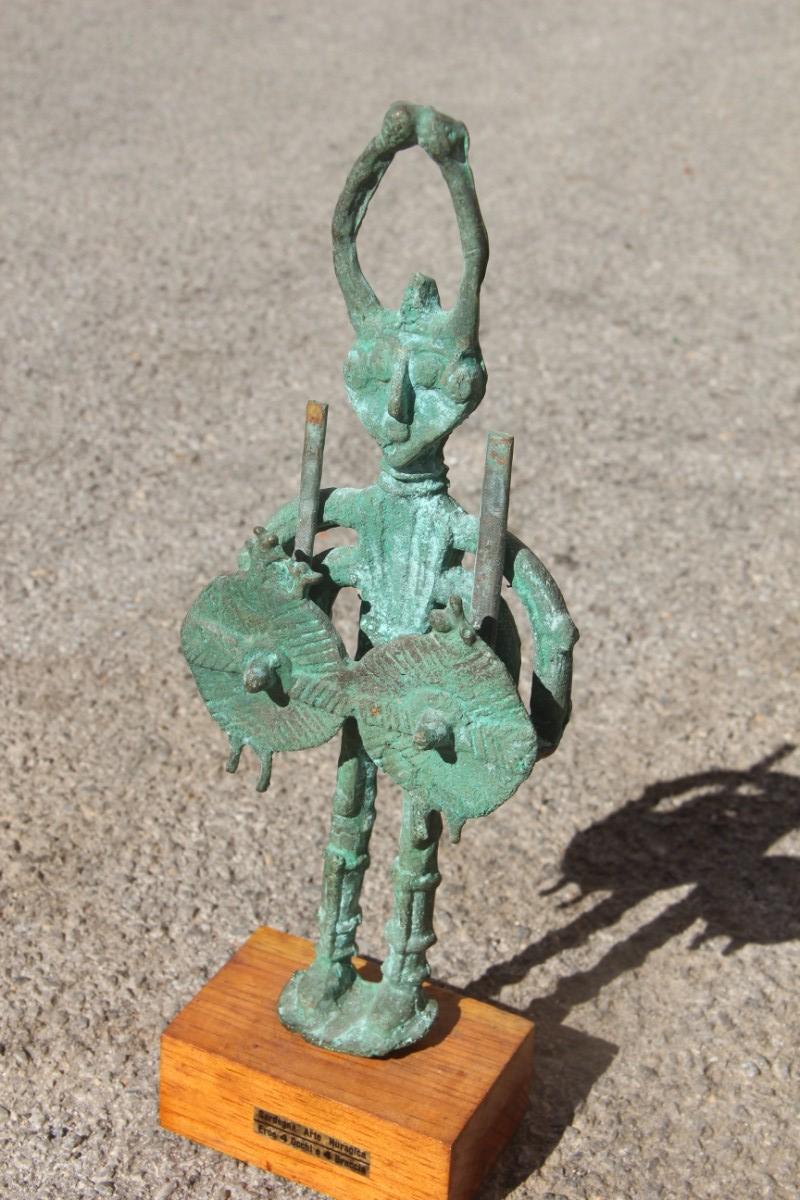Sculpture in Bronze Art Nuragica Sardinia 1960 Wood Base For Sale 2