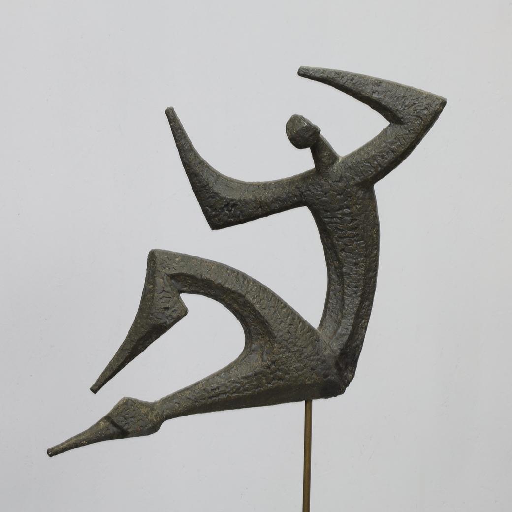 Sculpture in Bronze by Joop Puntman, 1970s In Good Condition For Sale In DE KWAKEL, NL