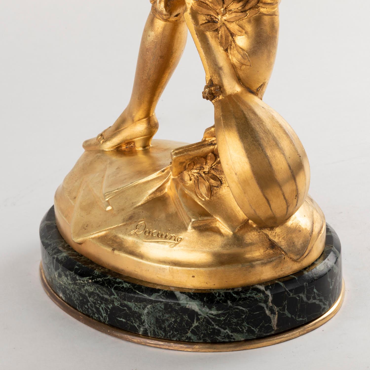 Sculpture en bronze doré et base en marbre de Paul Ducuing, 19ème siècle en vente 3