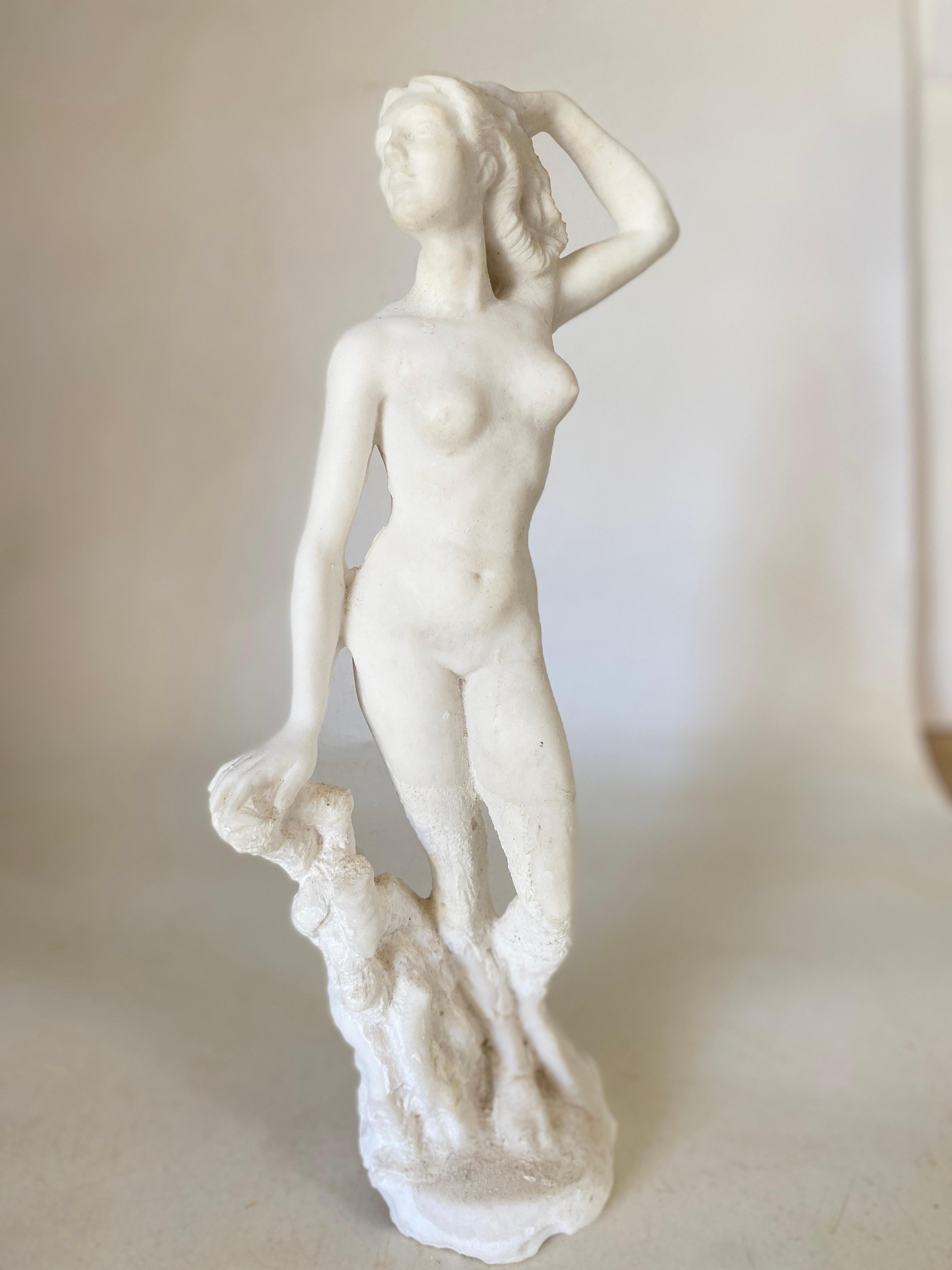 Skulptur aus Marmor pulverbeschichtetem französischem Fraukörper, in weißer Farbe, 20. Jahrhundert im Angebot 12
