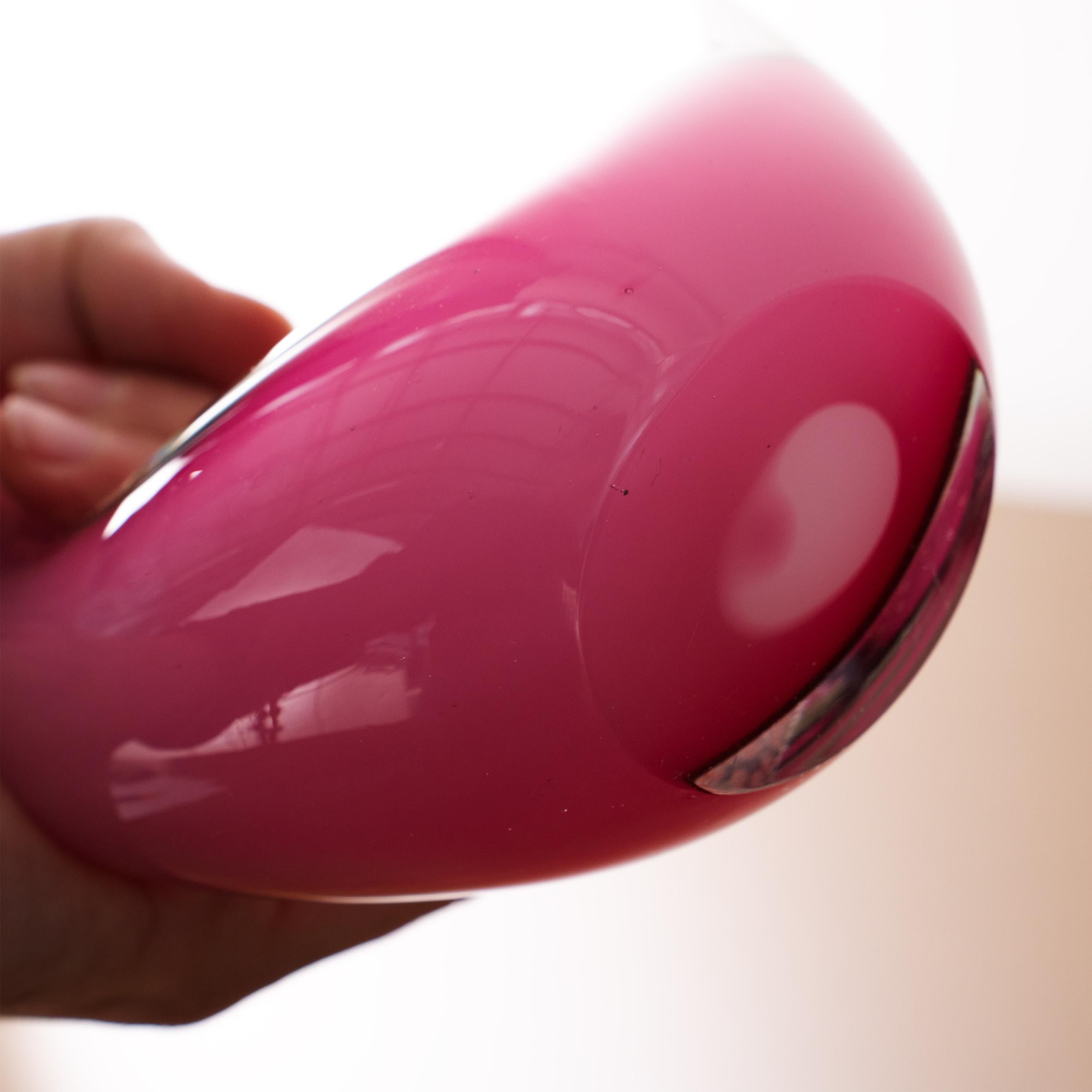 XX secolo Scultura in vetro di Murano, Cigno rosa con dettagli in cristallo, Italia in stock in vendita