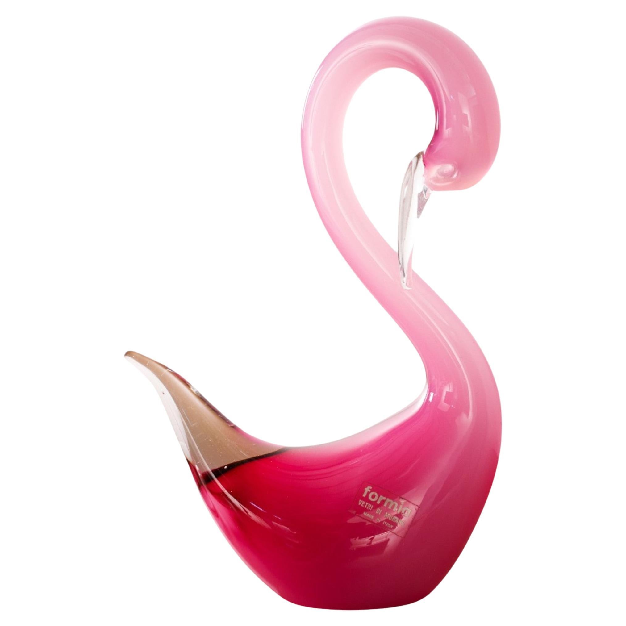 Scultura in vetro di Murano, Cigno rosa con dettagli in cristallo, Italia in stock
