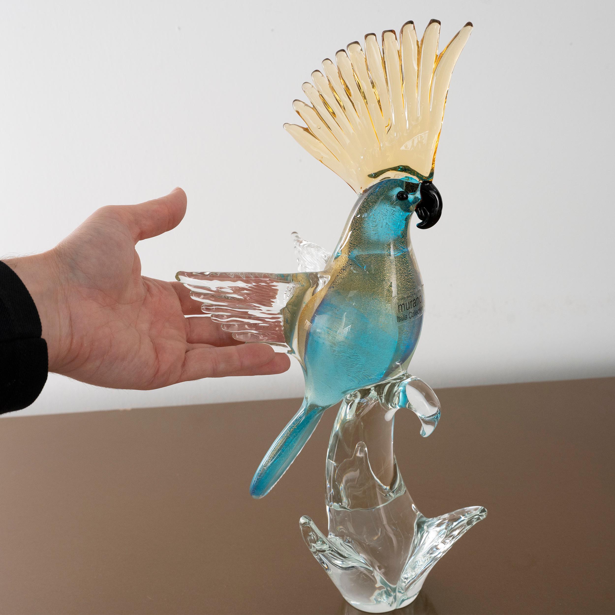 Italian Sculpture in Murano glass, turquoise Parrot with gold leaf details, Italy For Sale