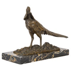 Vintage Sculpture in Patinated Bronze, Animal Statue Representing a Pheasant, 1920-1930.