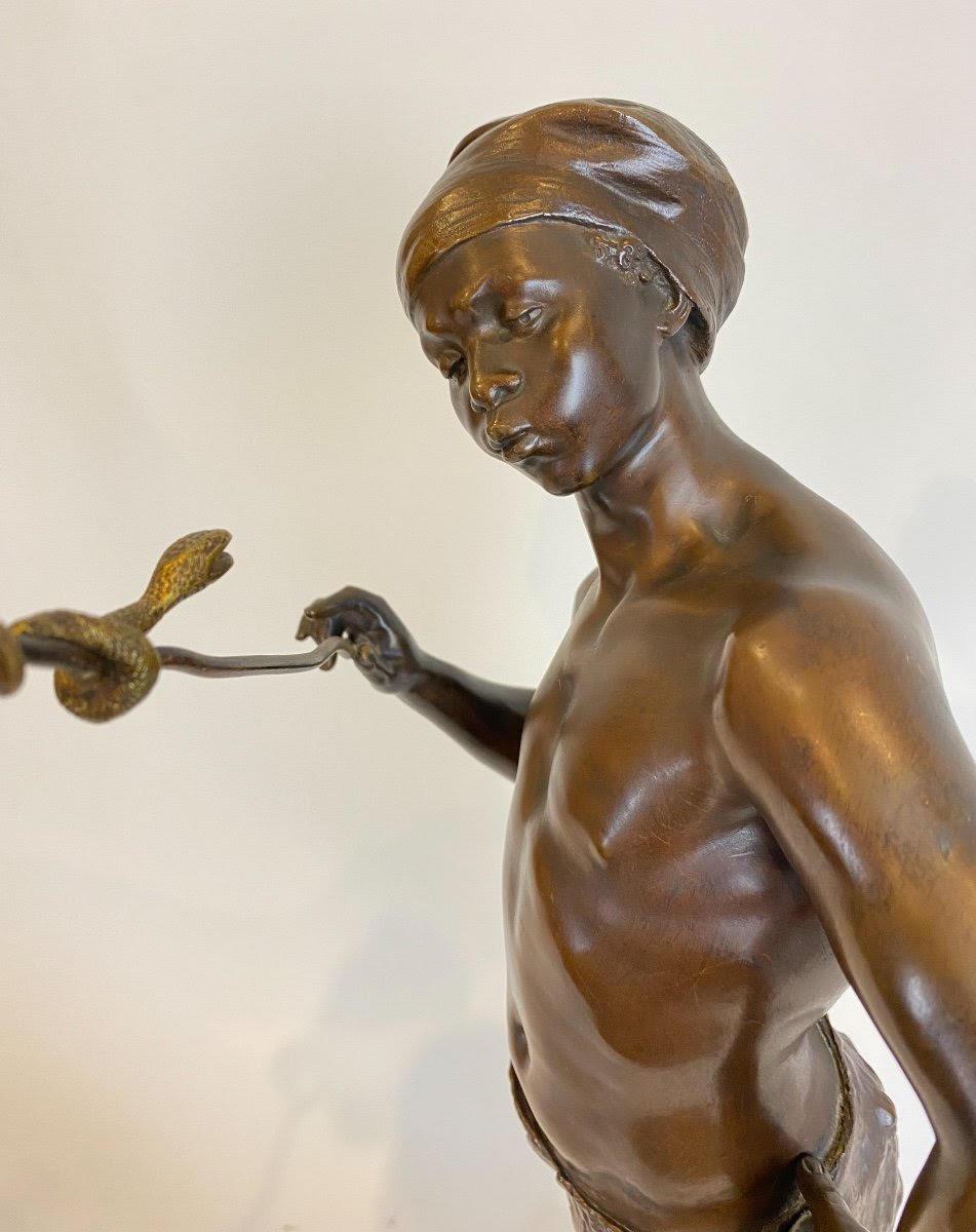 Francese Scultura in bronzo patinato di Adolphe Jean Lavergne, XIX secolo. in vendita