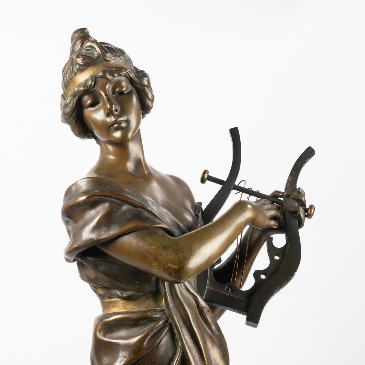 Sculpture in Patinated Bronze by Emmanuel Villanis, 19th Century. 3