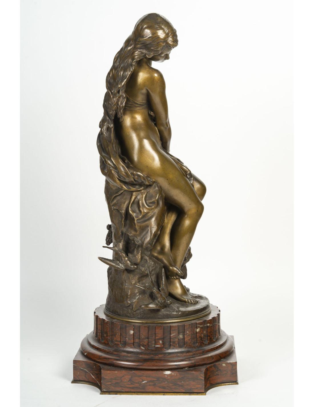 Sculpture in Patinated Bronze by Mathurin Moreau, 19th Century. For Sale 4
