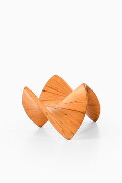 Sculpture in Pine Wood by Unknown Designer