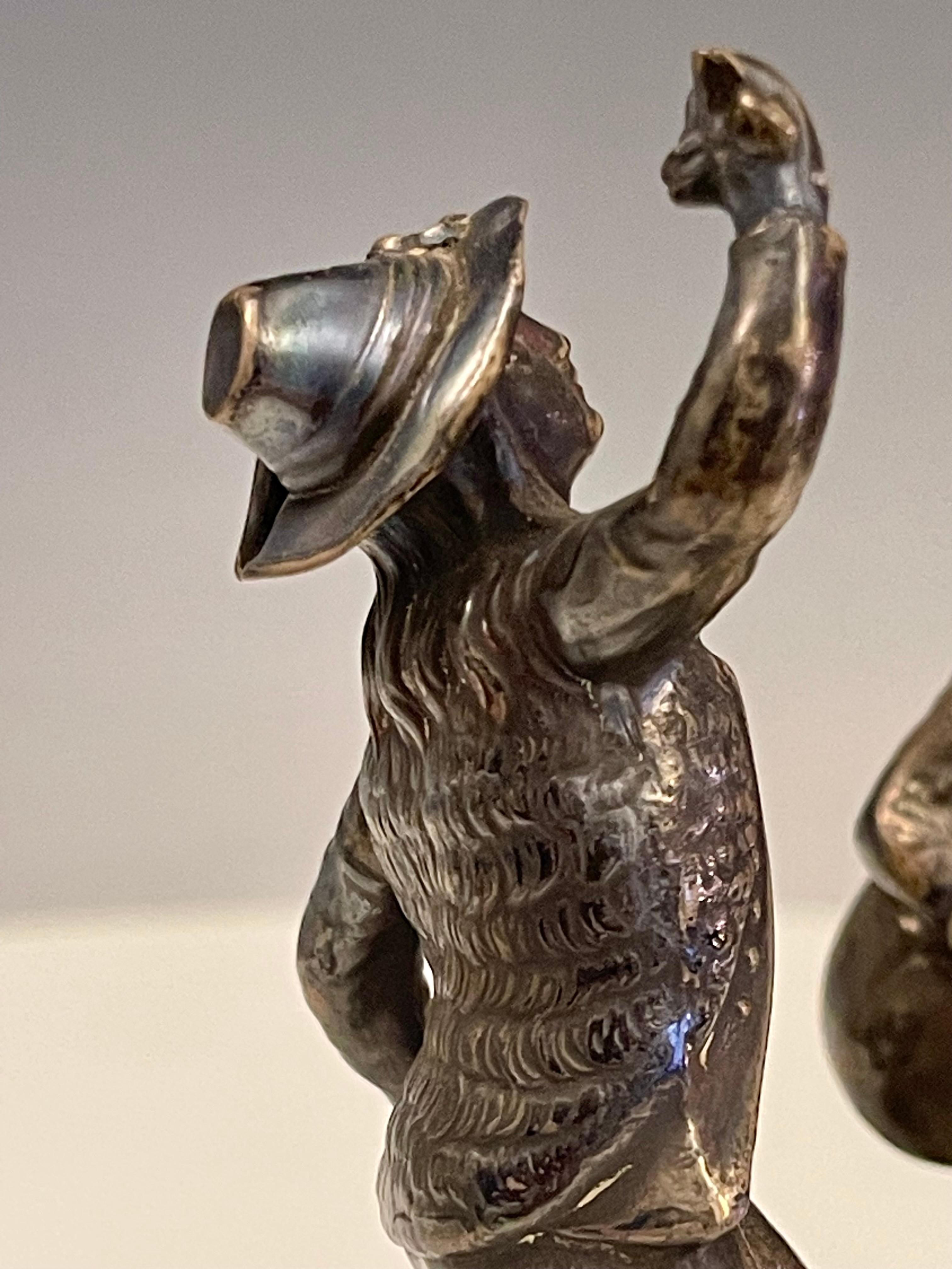 Sculpture in silver and malachite, depicting a dancing bear, Russia 1880. For Sale 3
