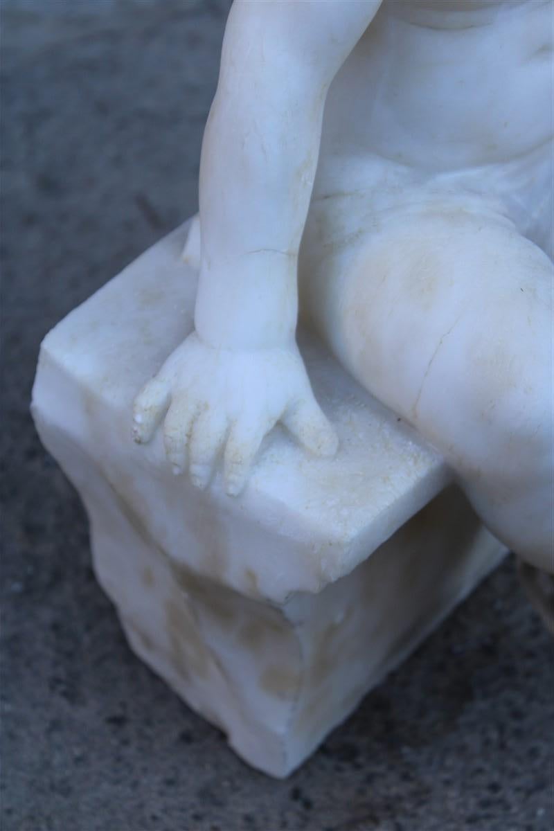 Sculpture in white alabaster 1910 with a child sitting on a wall thinking For Sale 5