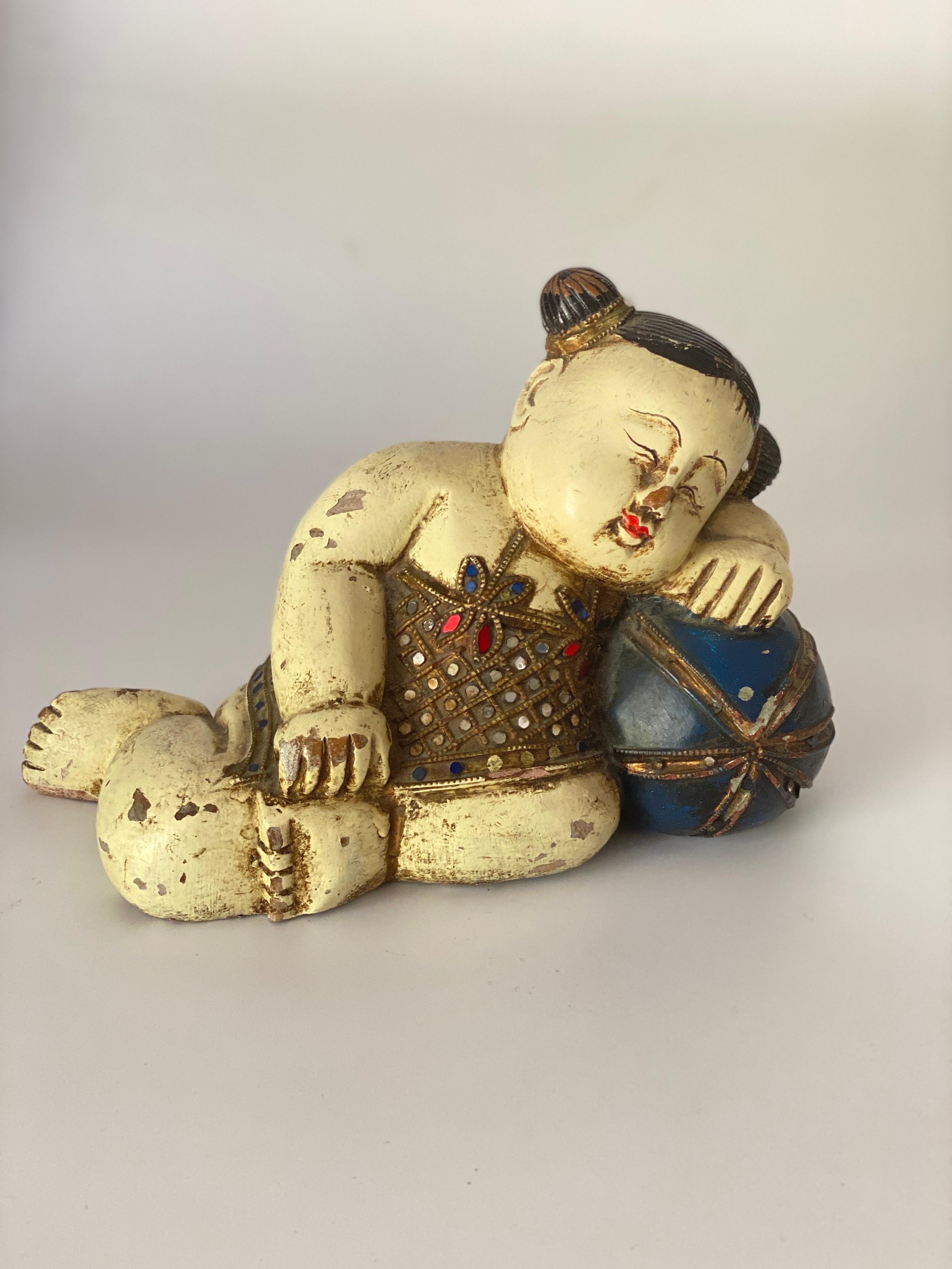 Sculpture in Wood, Chinese, White Color, China circa 1960 For Sale 7