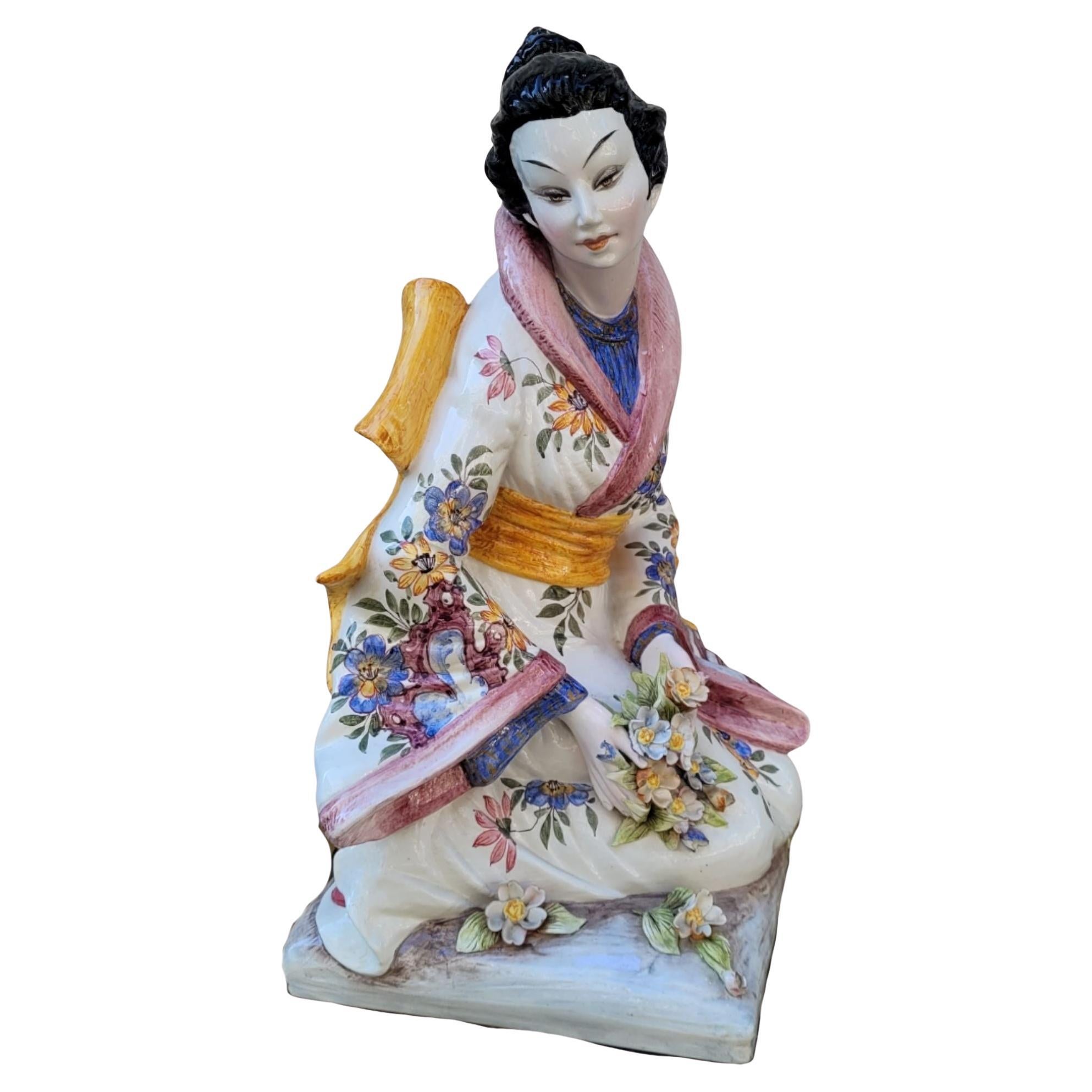 Sculpture Italie Porcelaine émaillée, majolique, Domenico Poloniato, "Geisha" en vente