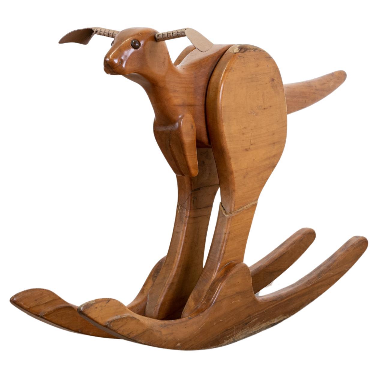 Sculpture kangourou à bascule circa 1970 For Sale at 1stDibs