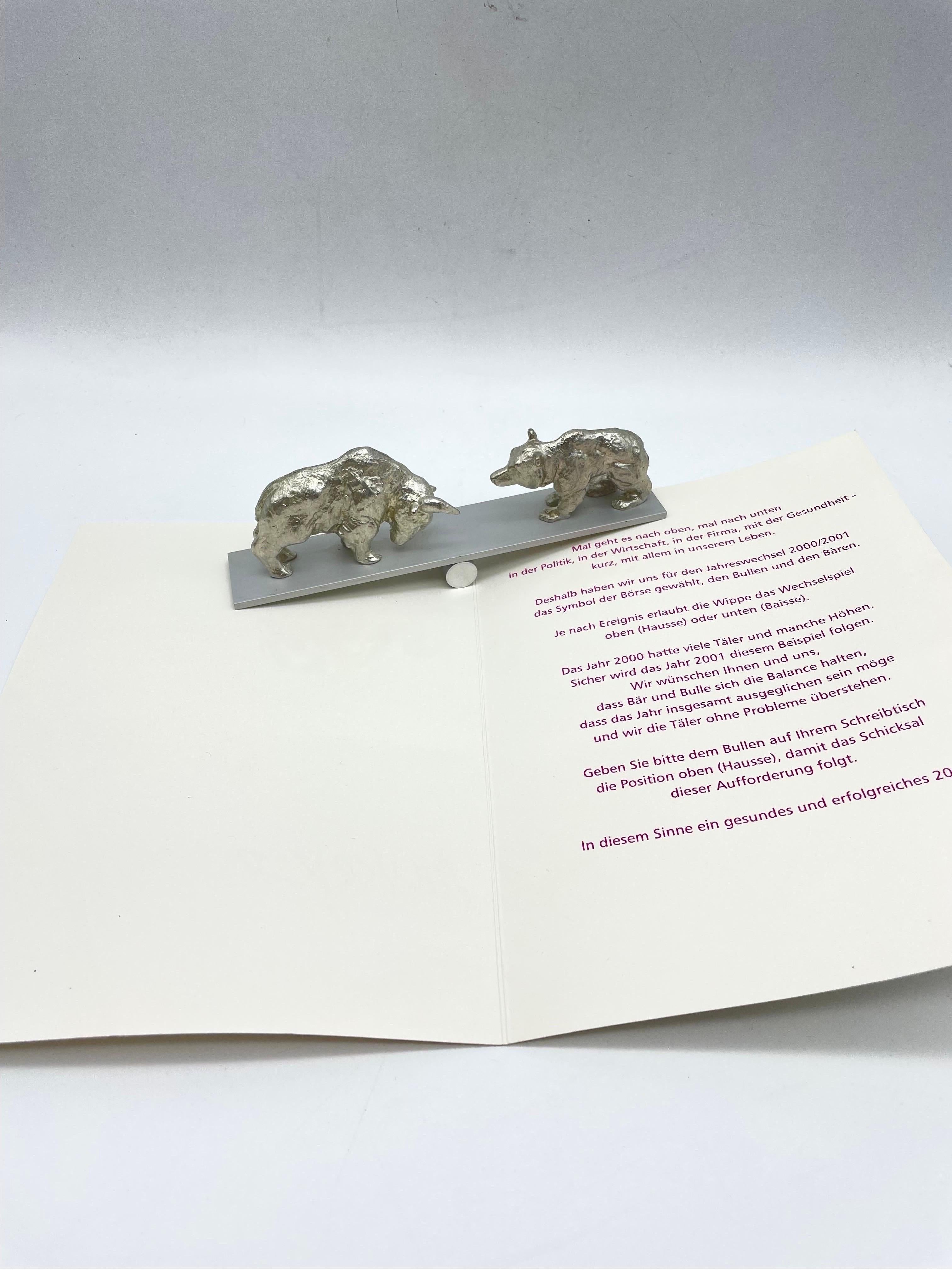 Sculpture Karsten Klingbeil (ours et taureau de Berlin). Accessoires de bureau/Porte-papier en vente 3