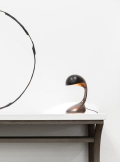 Lampe sculpture par Atelier Linné