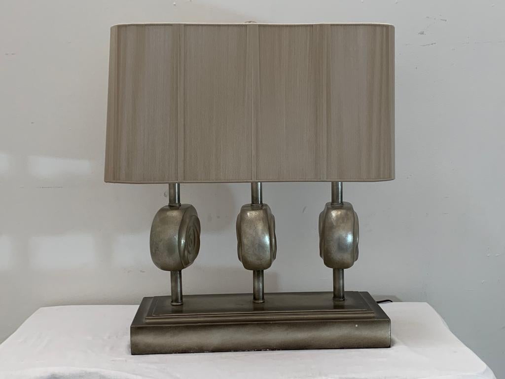 Table lamp by Lam Lee, 1990s. Metal structure, resin elements with spiral pattern and silk lampshade. Resin pieces are adjustable along the metal supports. European socket up to 250V.