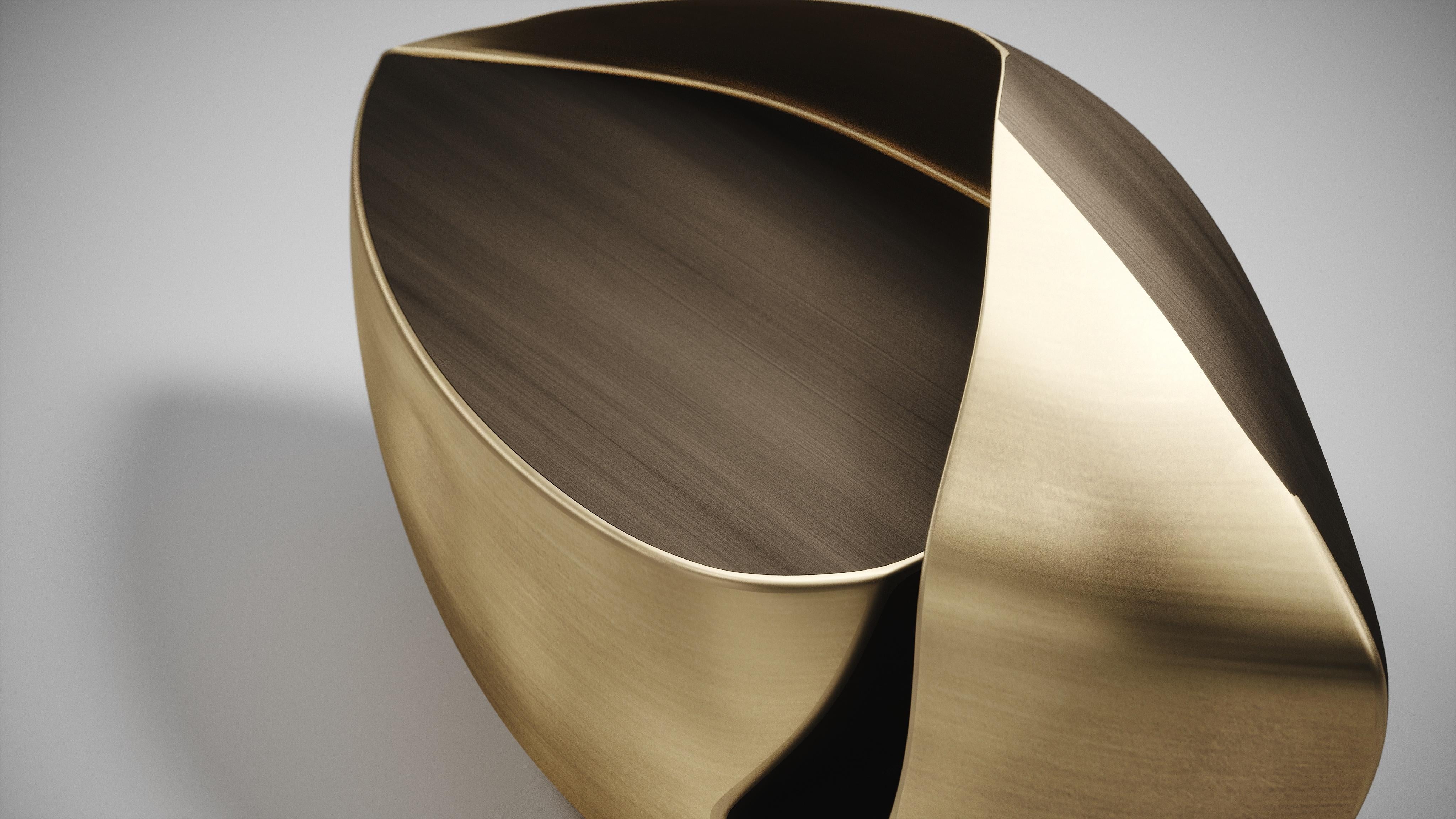 Scultura in bronzo-Patina Brass di Patrick Coard, Parigi in vendita 6