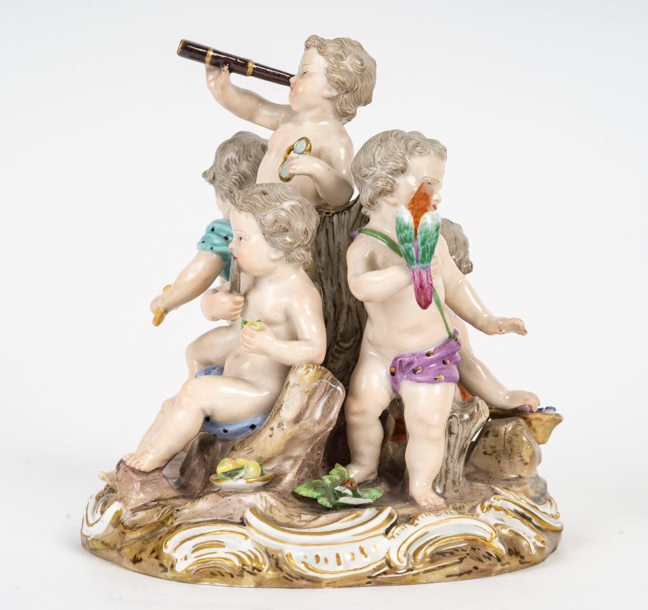 Francese Scultura, Gruppo Meissen Porcelain, i 5 sensi, Periodo di Napoleone III. in vendita