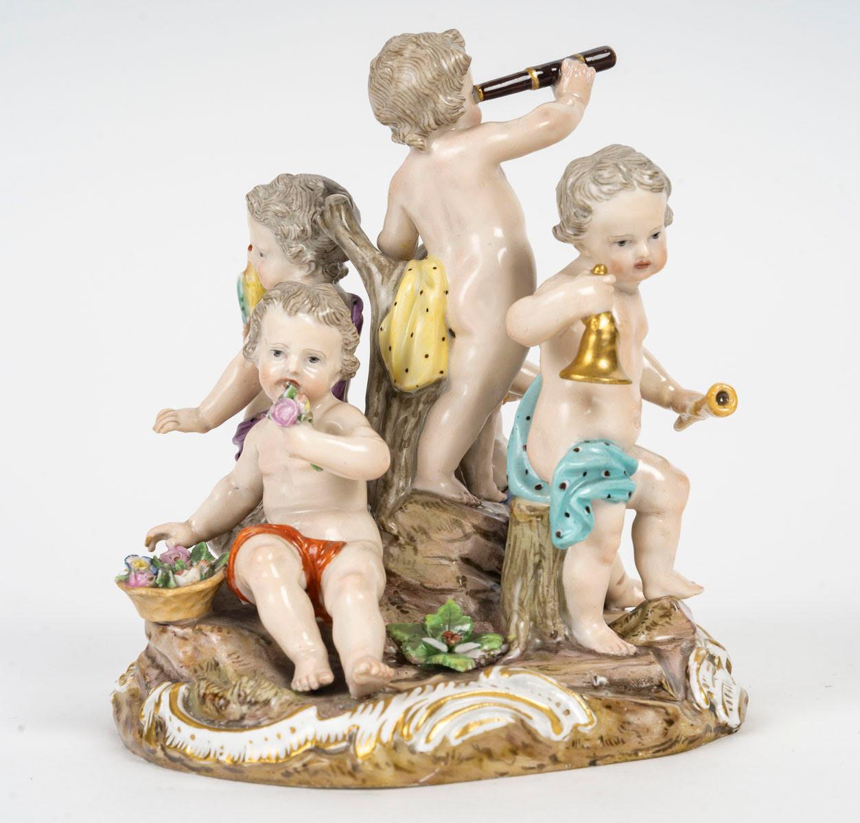 XIX secolo Scultura, Gruppo Meissen Porcelain, i 5 sensi, Periodo di Napoleone III. in vendita