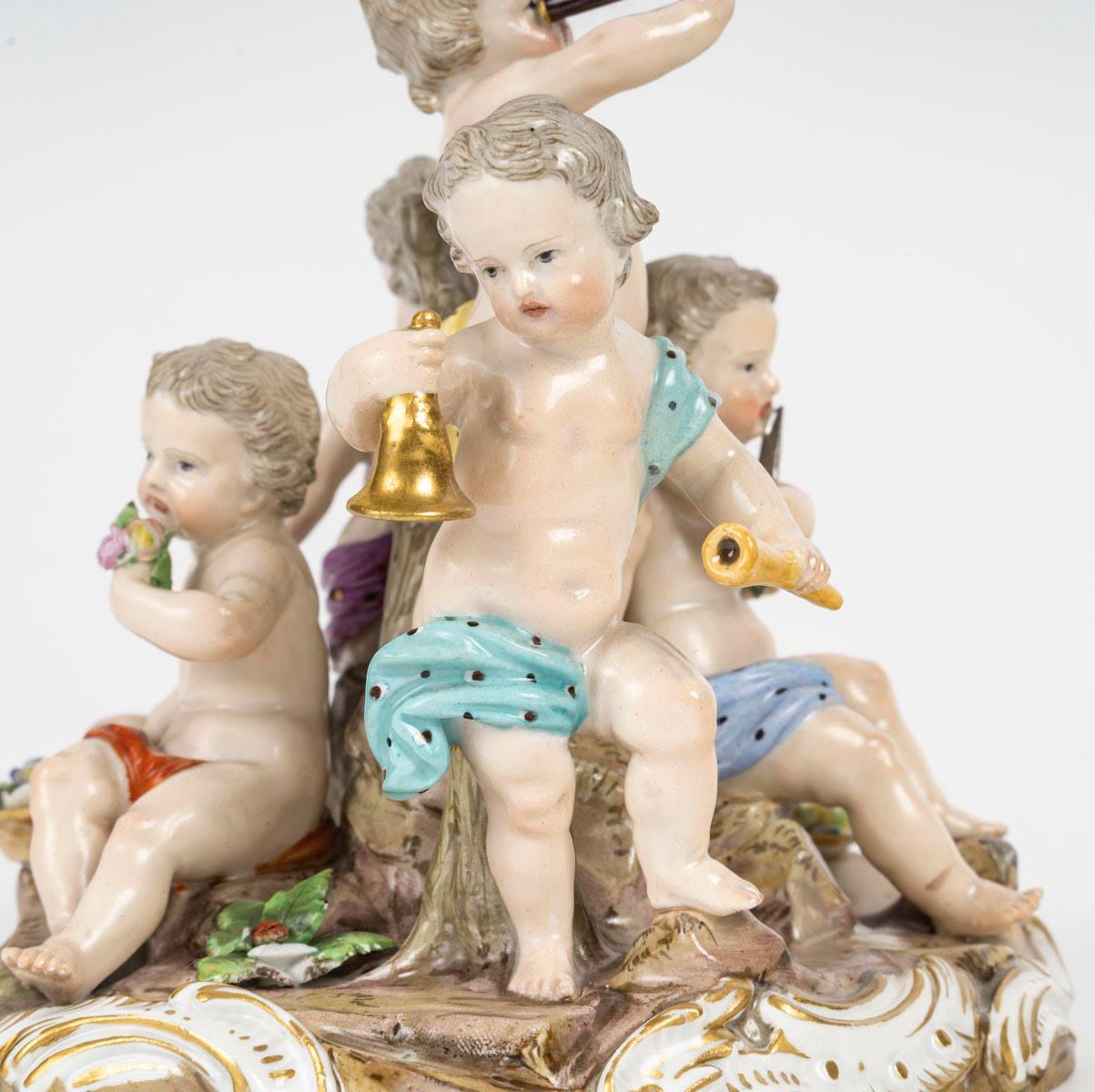 Scultura, Gruppo Meissen Porcelain, i 5 sensi, Periodo di Napoleone III. in vendita 1