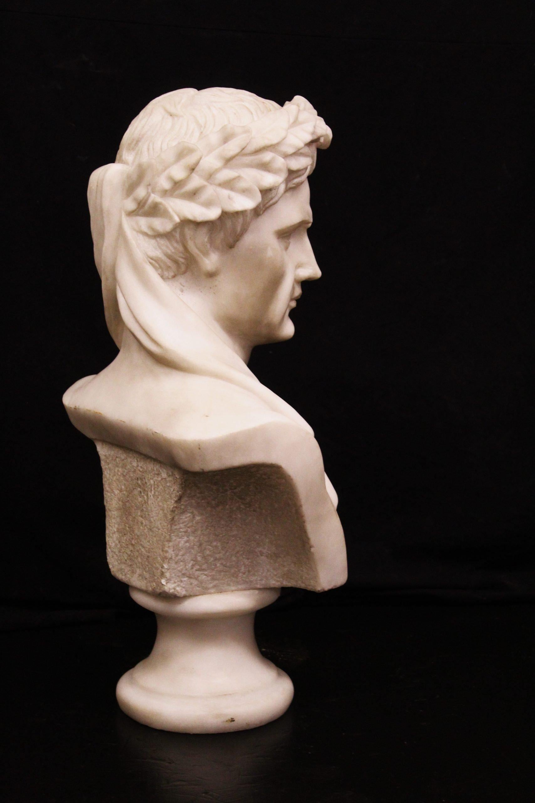 Unknown Sculpture Napoleon, Bust in Carrara marble, sculpture in marble For Sale