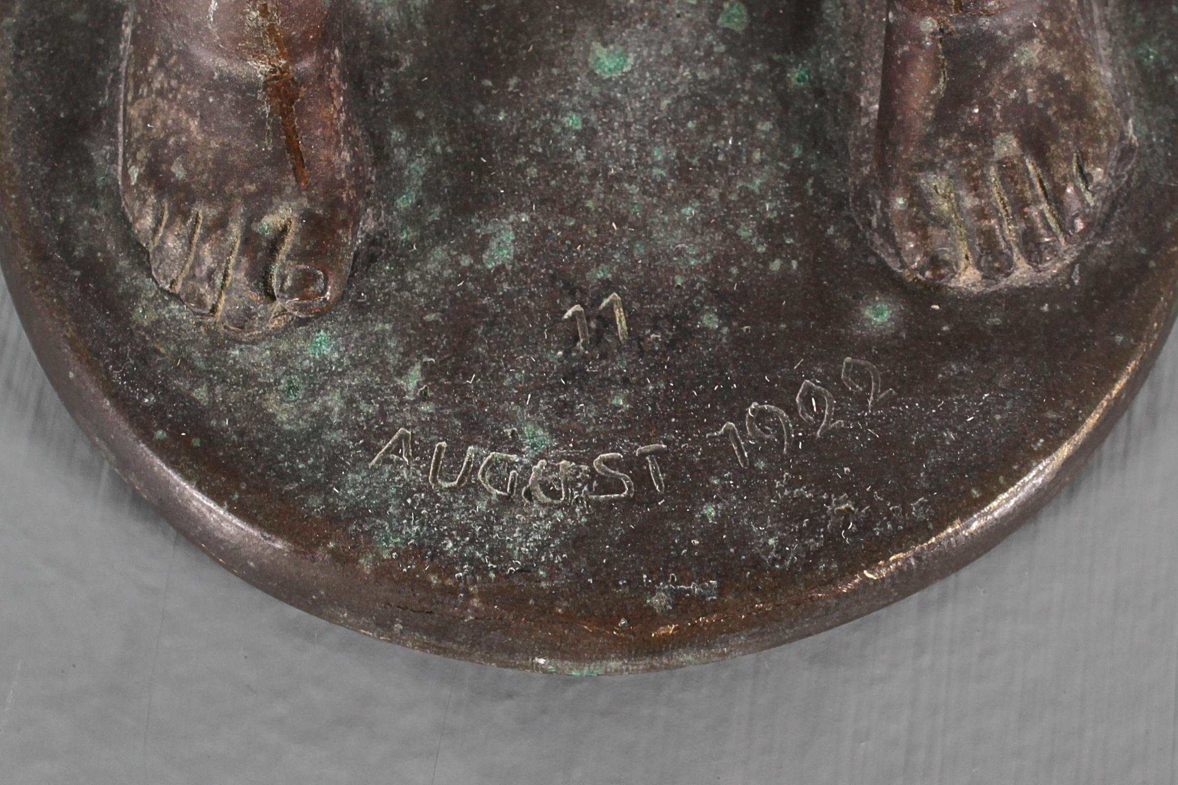 Sculpture of a child with arrows in solid bronze signed. 1920s For Sale 4