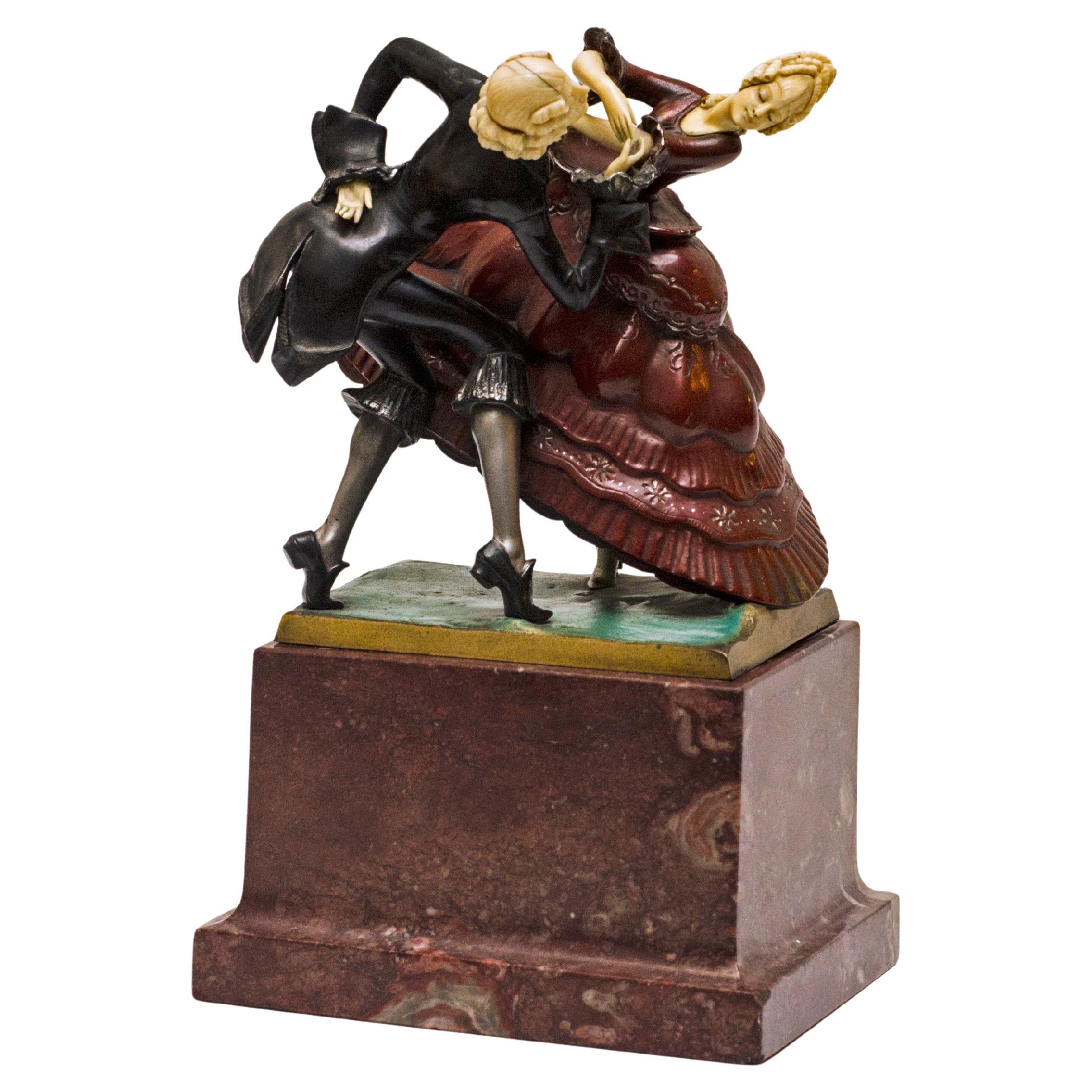 Sculpture of a dancing couple, Galantes Rococo, by B. Levin For Sale