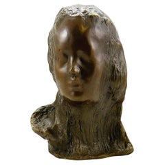 Escultura de Busto Femenino en Bronce Patinado, Arte Contemporáneo, Siglo XXI.