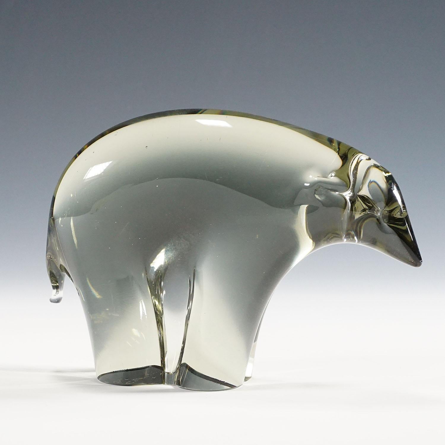 Mid-Century Modern Sculpture of a Ice Bear Designed by Livio Seguso, Ca. 1970s For Sale