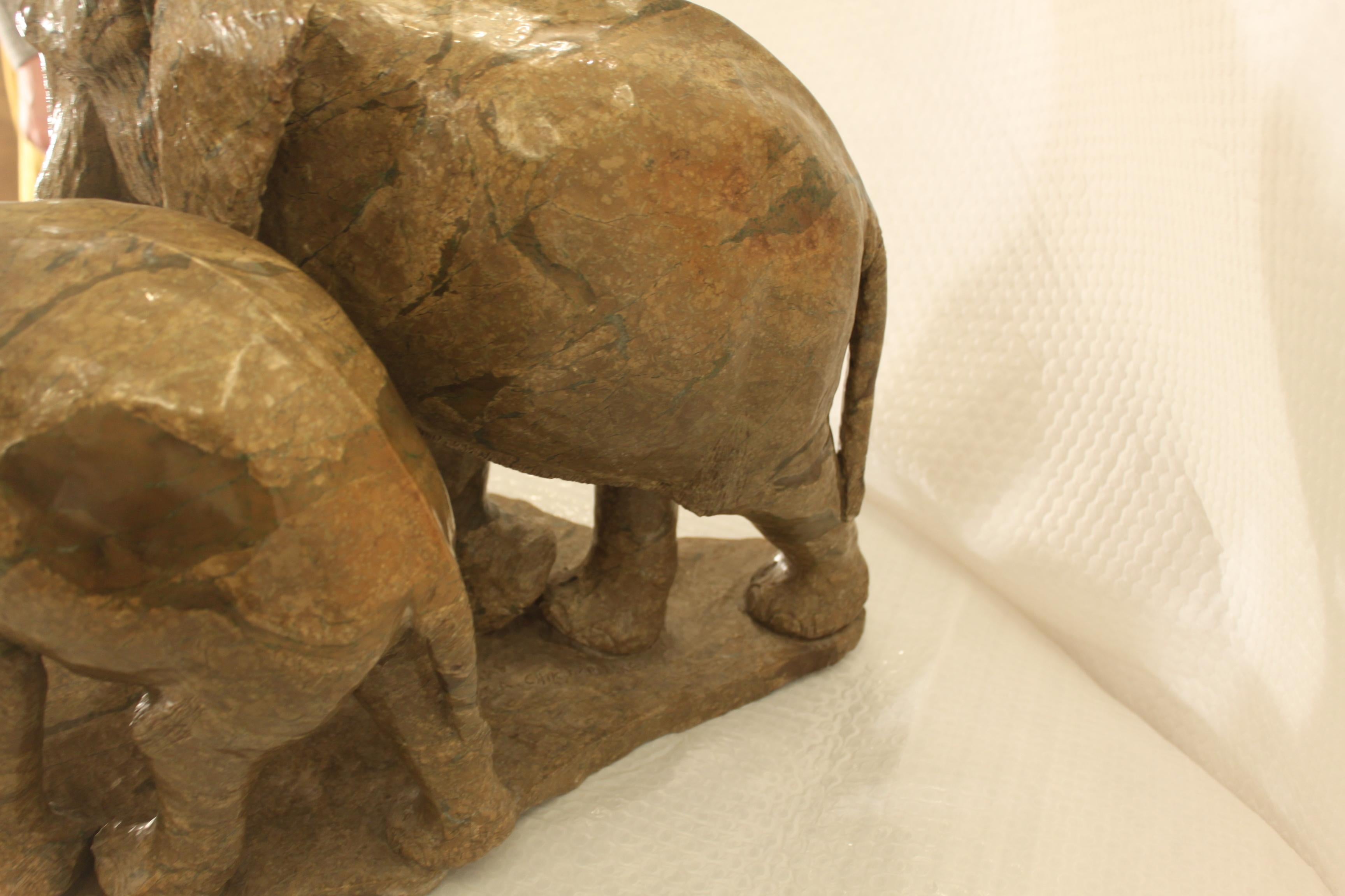 Sculpture of a Lovely Elephant Family in Verdite  For Sale 8