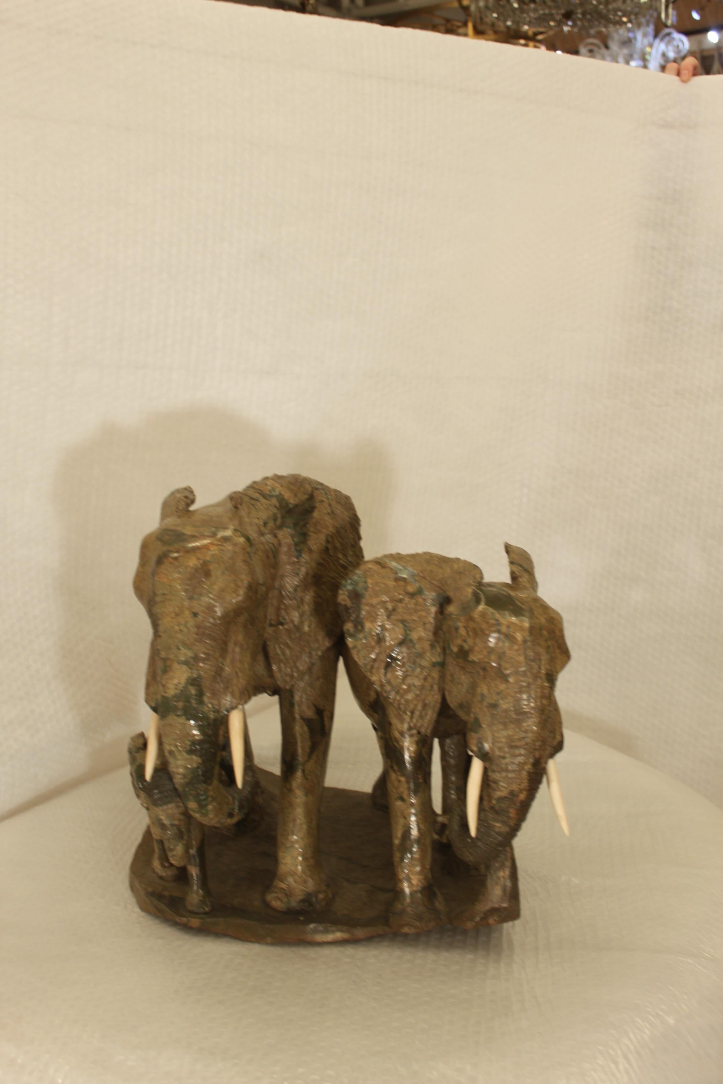 Sculpture of a Lovely Elephant Family in Verdite  For Sale 1