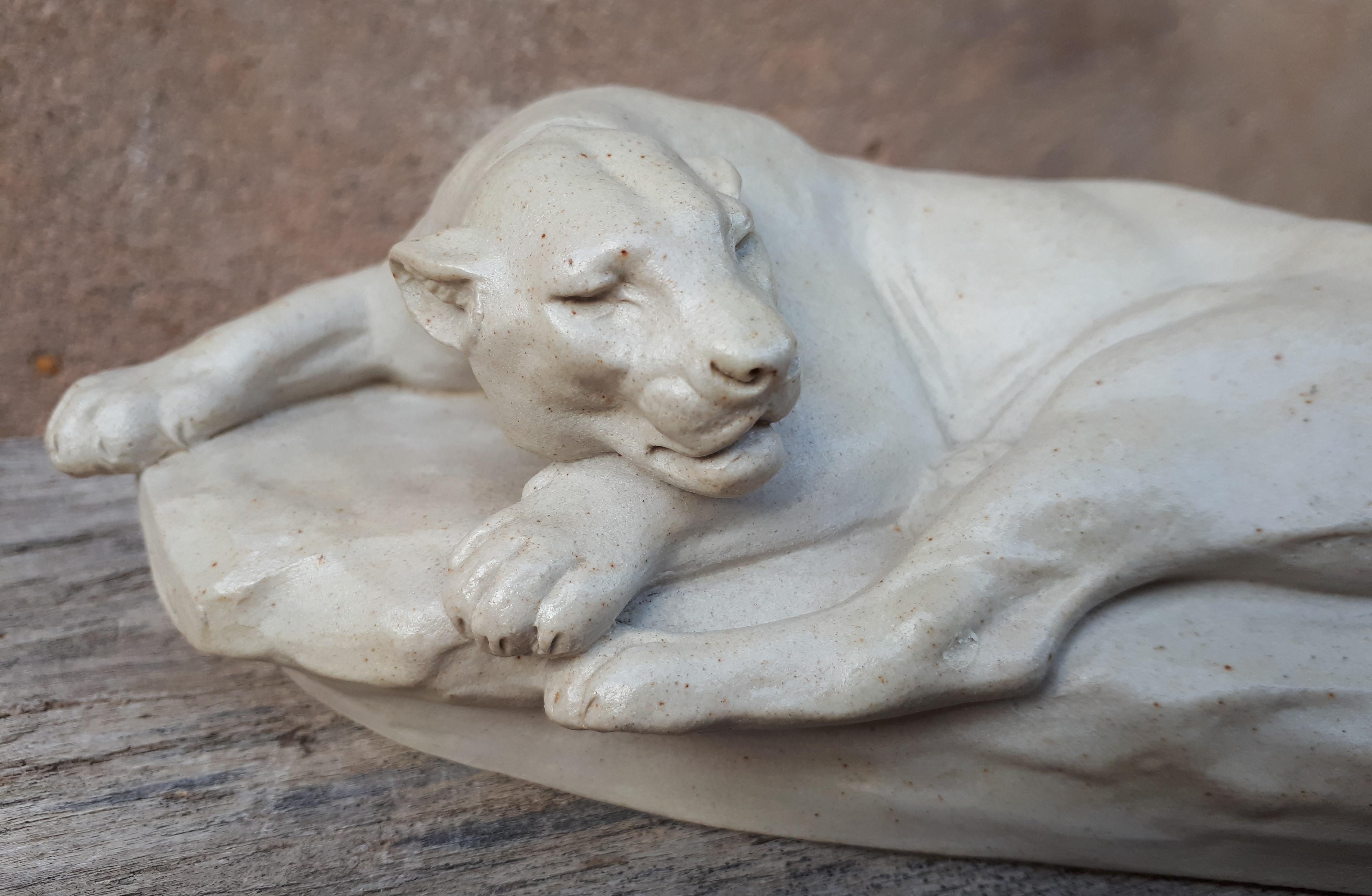 Sculpture Of A Lying Lioness, By Clovis-Edmond Masson (éditeurs Susse Frères) For Sale 6
