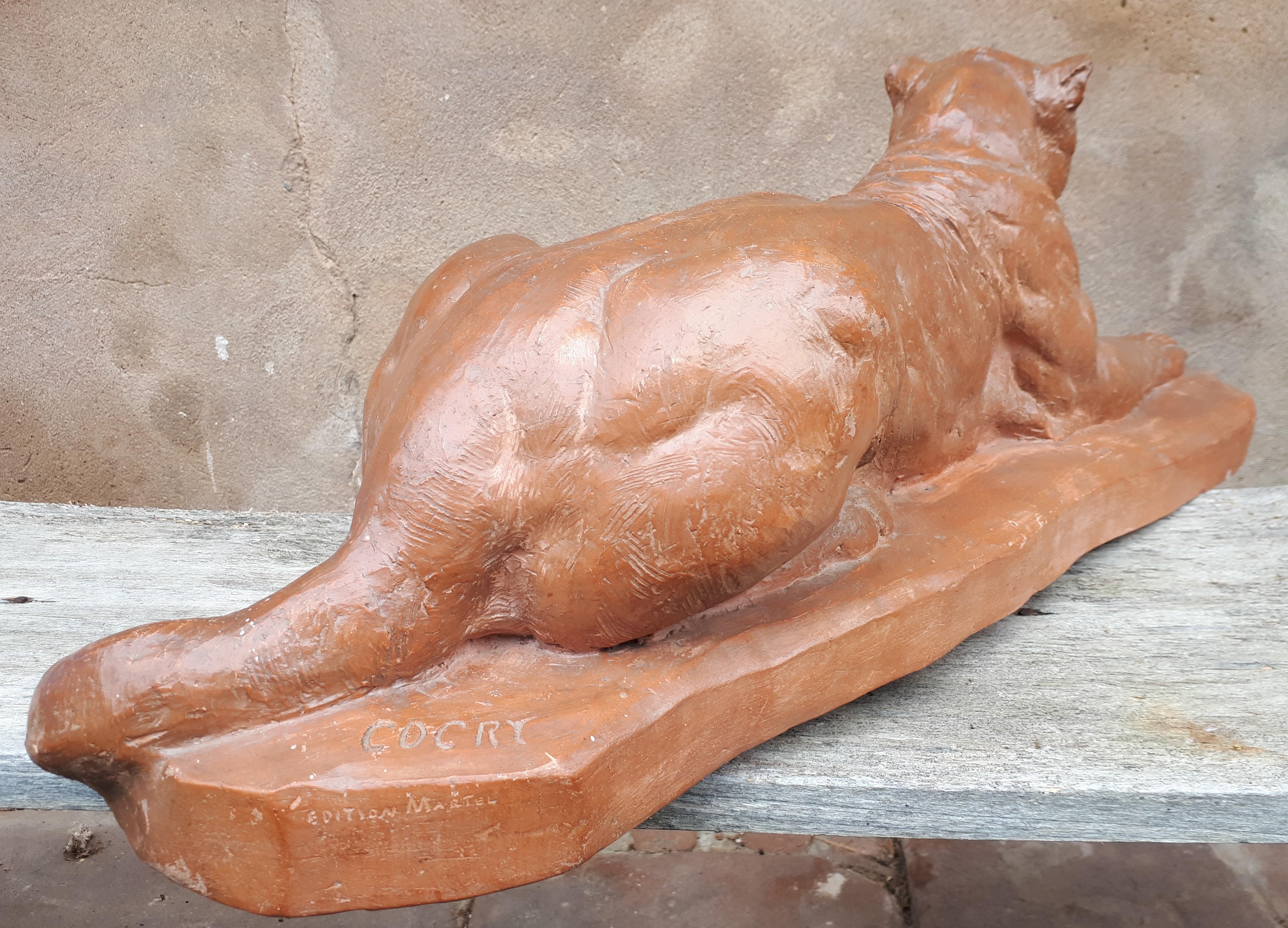 20th Century Sculpture Of A Lying Lioness, By Cocry (édition Martel) For Sale