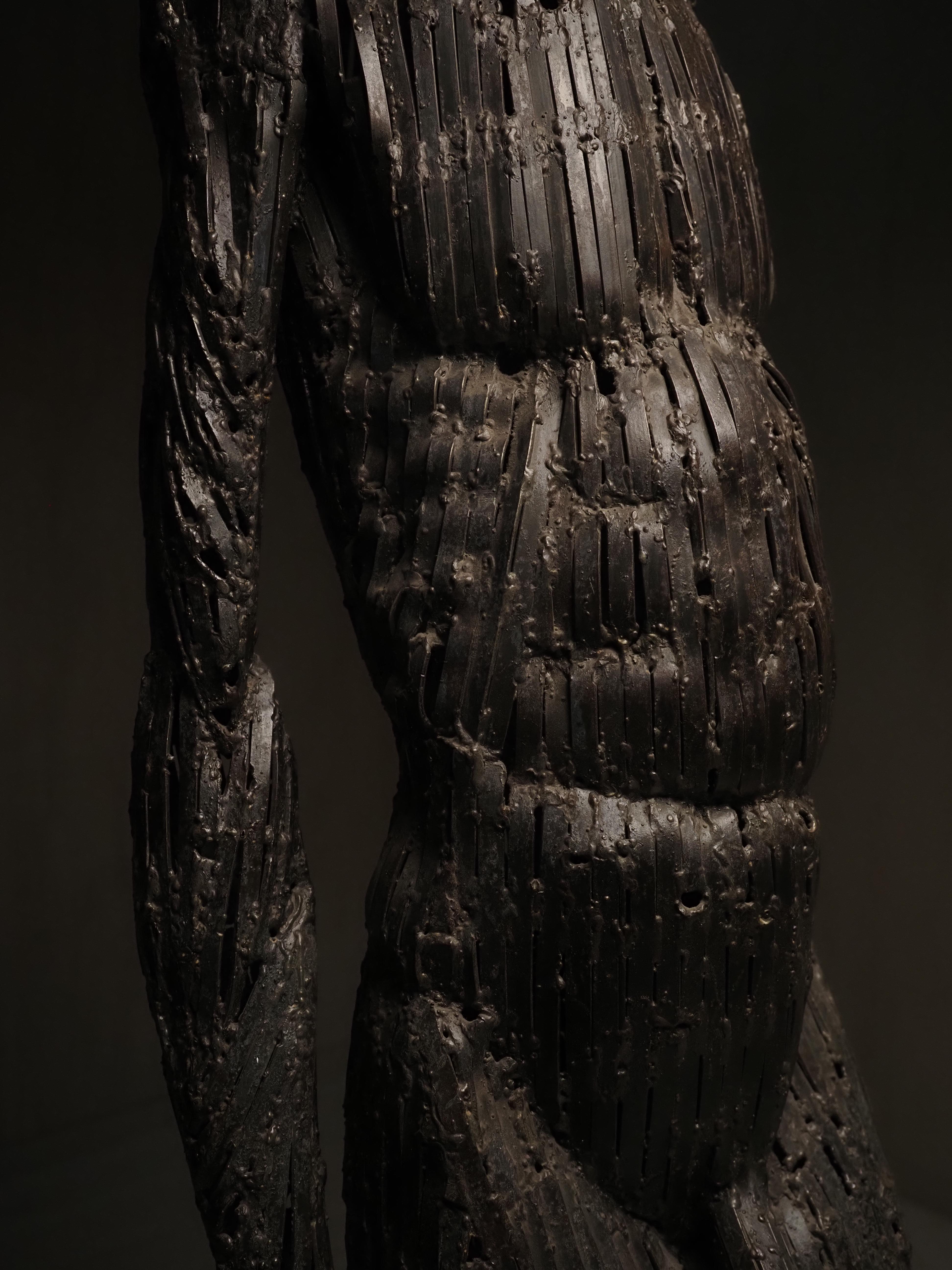 Scultura di un nudo maschile in vendita 3
