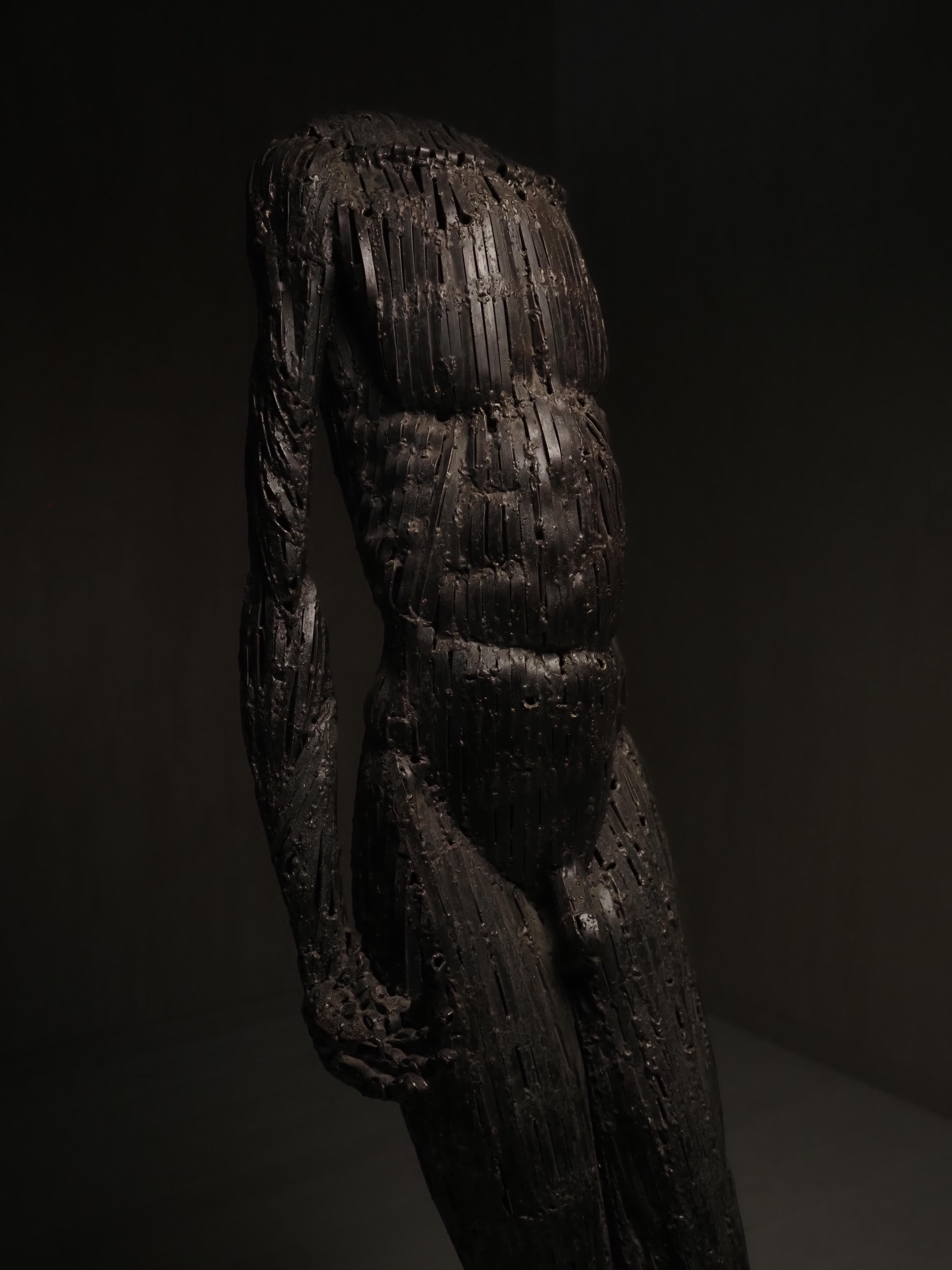 Scultura di un nudo maschile in vendita 4