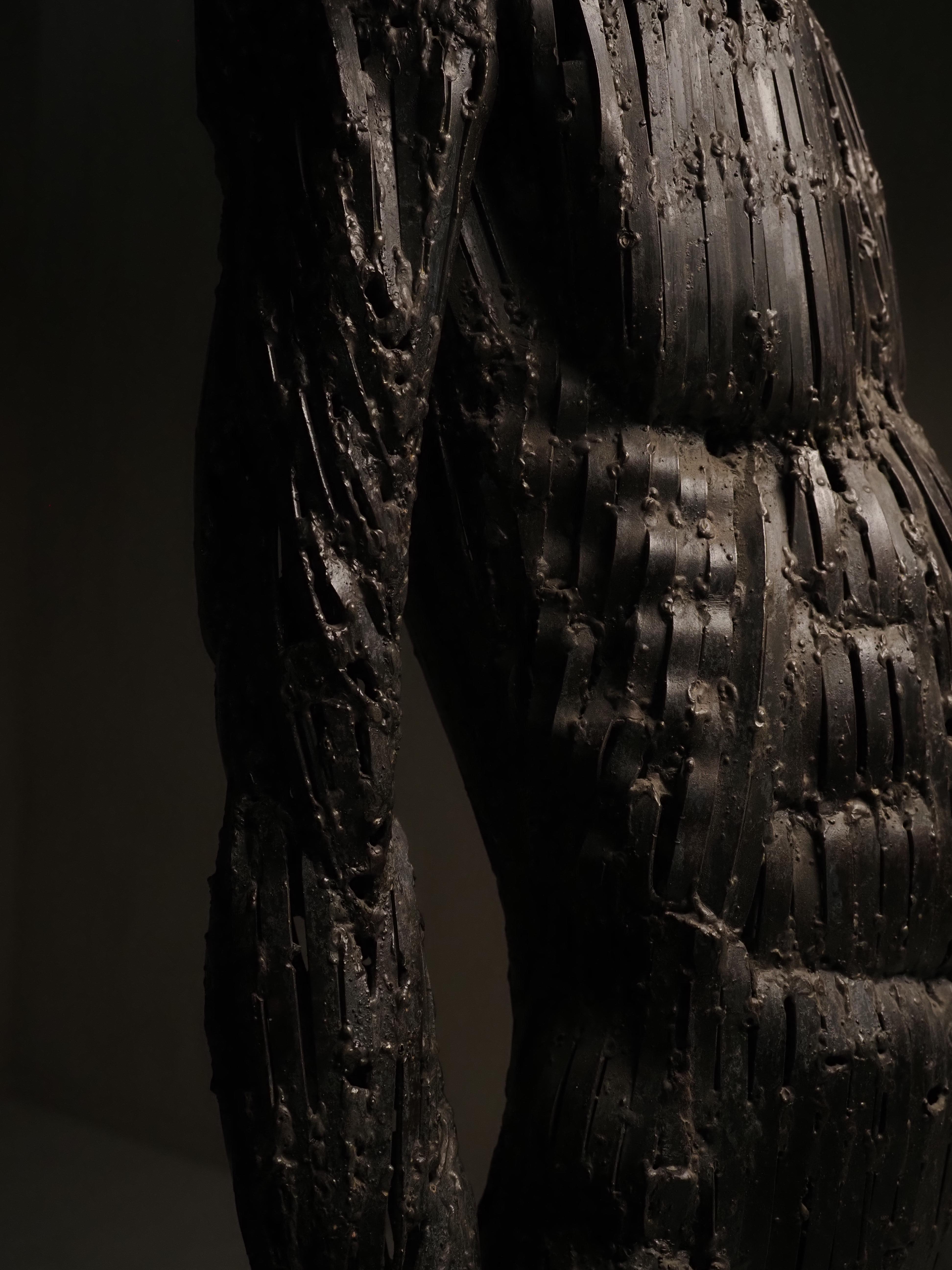 Metallo Scultura di un nudo maschile in vendita