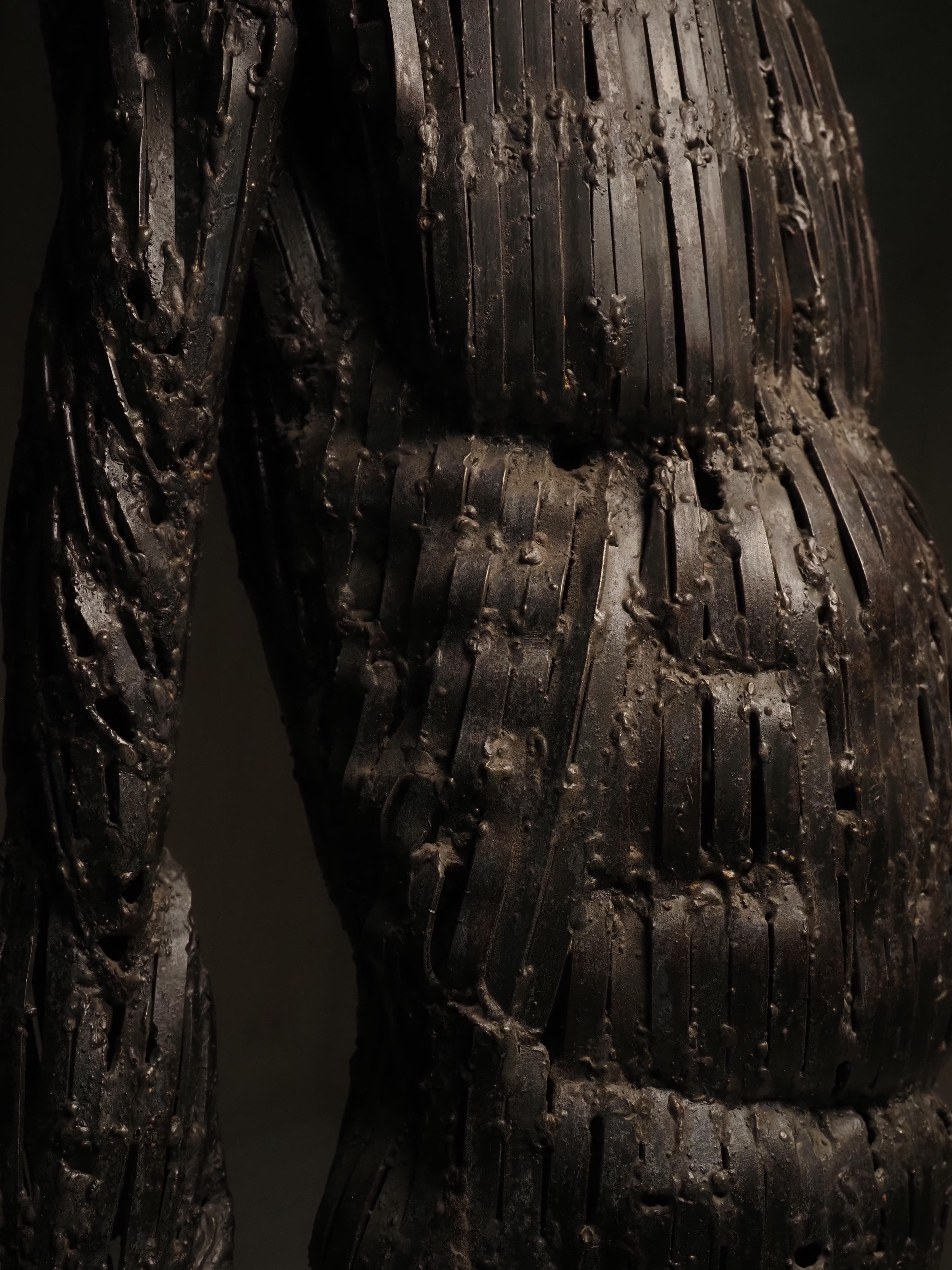 Scultura di un nudo maschile in vendita 1